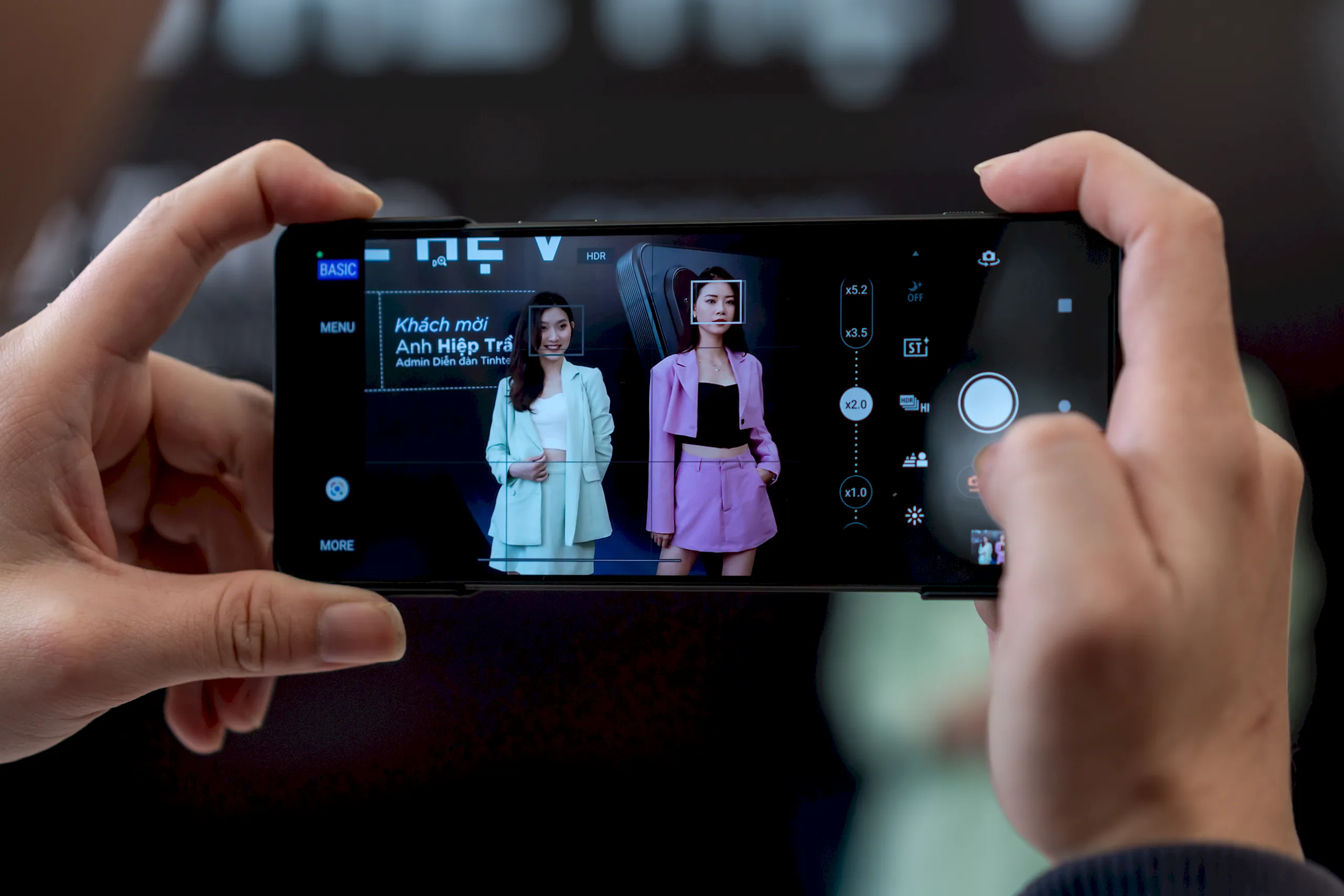 Sony ra mắt điện thoại thông minh Xperia 1 V tích hợp cảm biến Exmor T và màn hình OLED 4K HDR