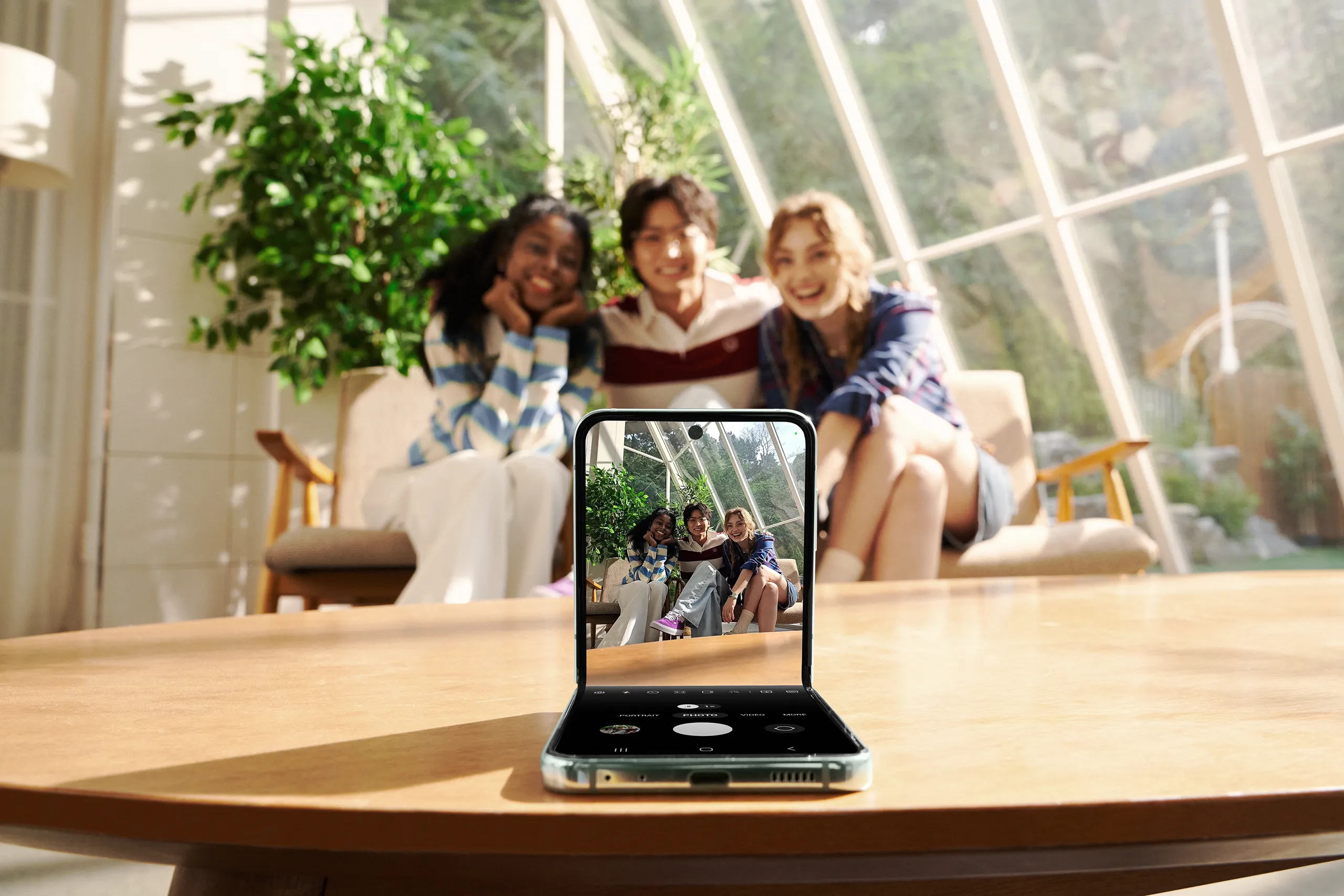Cơ hội cuối cùng để sở hữu Galaxy Z Flip5 với siêu ưu đãi lên đến 15 triệu đồng