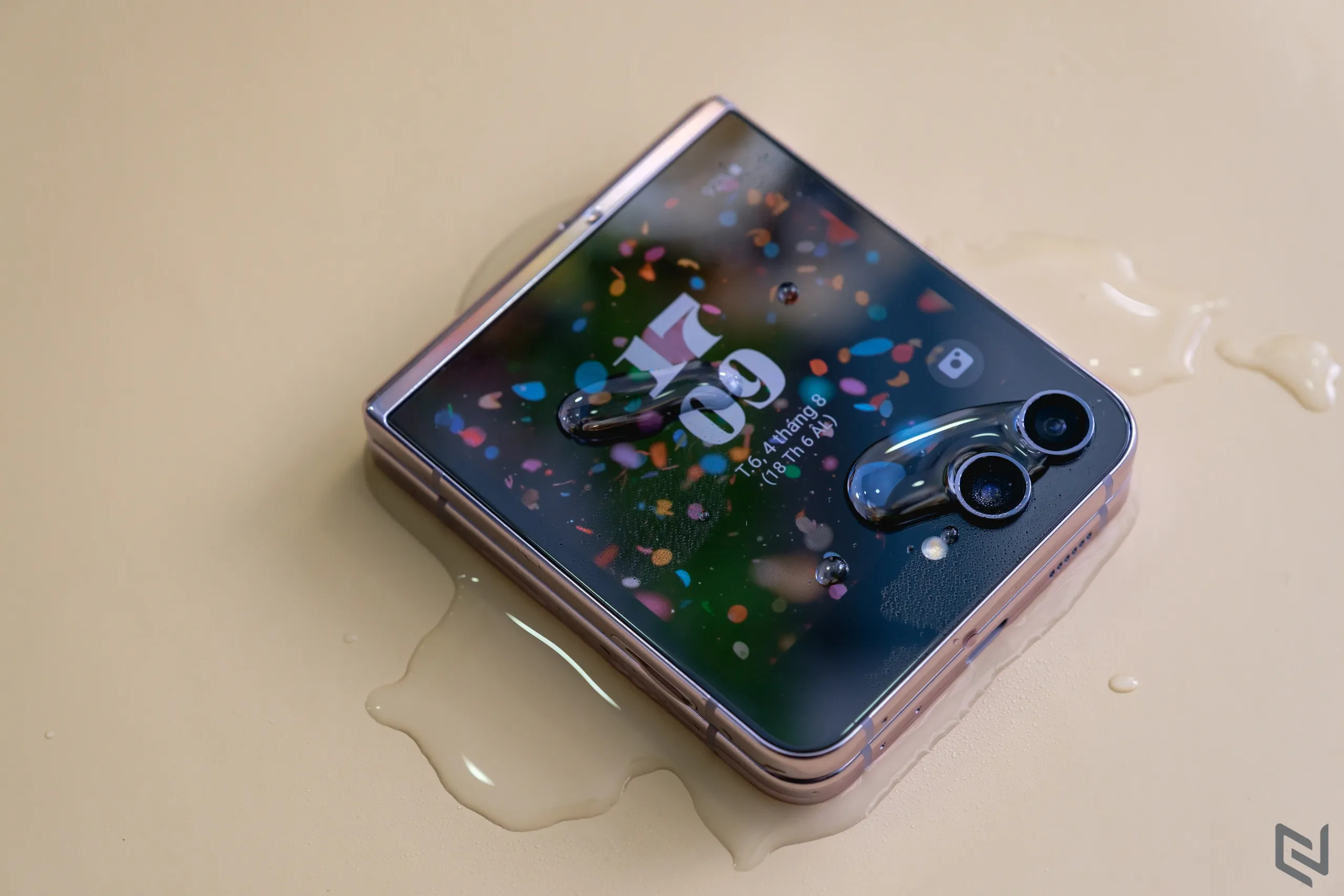 Trải nghiệm Galaxy Z Flip5: Gập mở không giới hạn, ghi điểm tuyệt đối với loạt tính năng nâng cấp và sáng tạo