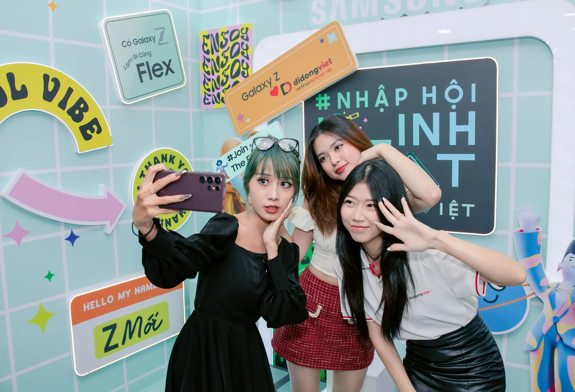 Di Động Việt tổ chức Tech Offline: Cùng khám phá Galaxy Z mới tại không gian mới