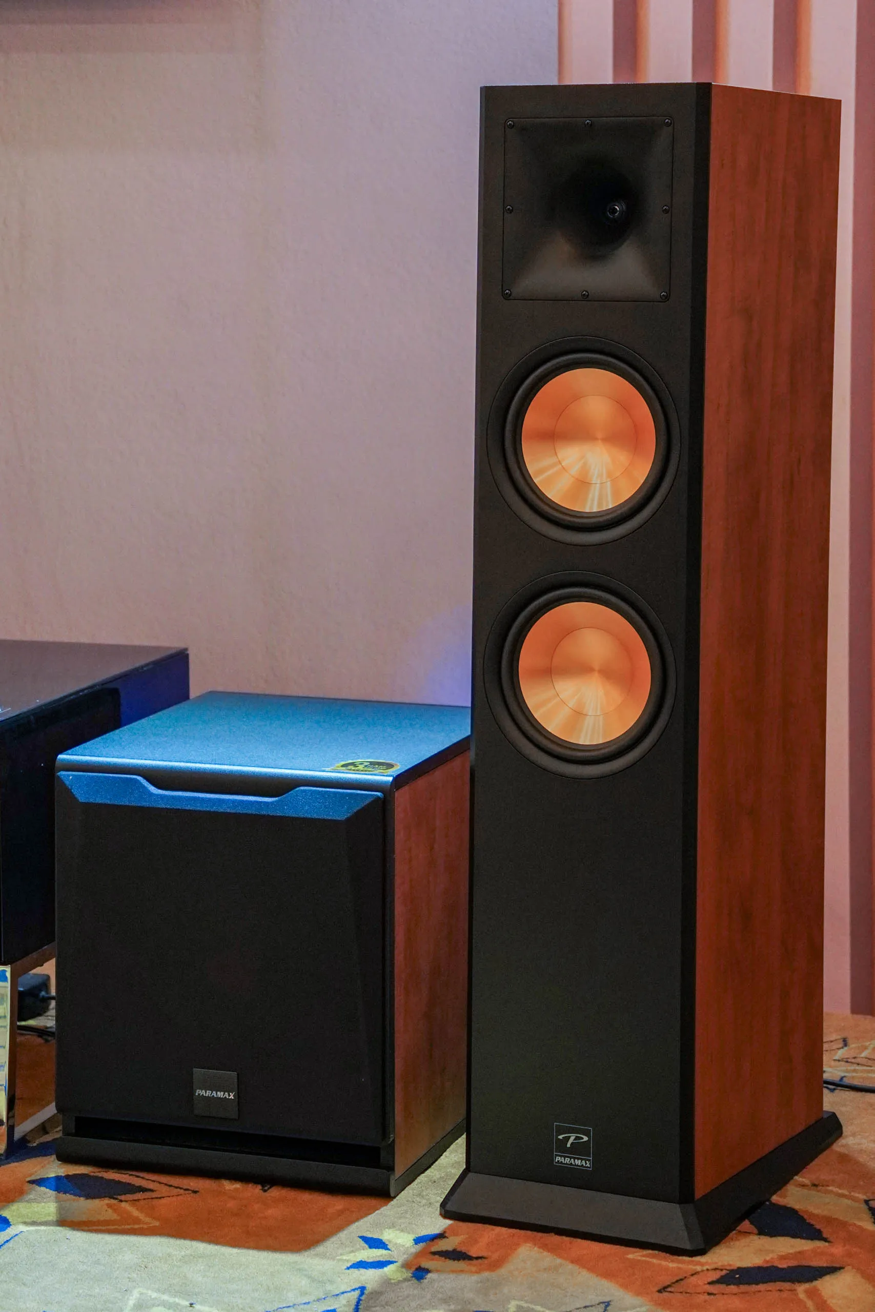 PARAMAX ra mắt Amply tích hợp vang số Z-A450 cùng loa đứng Hi-Fi EURO 8 series tại sự kiện “Tinh hoa công nghệ”