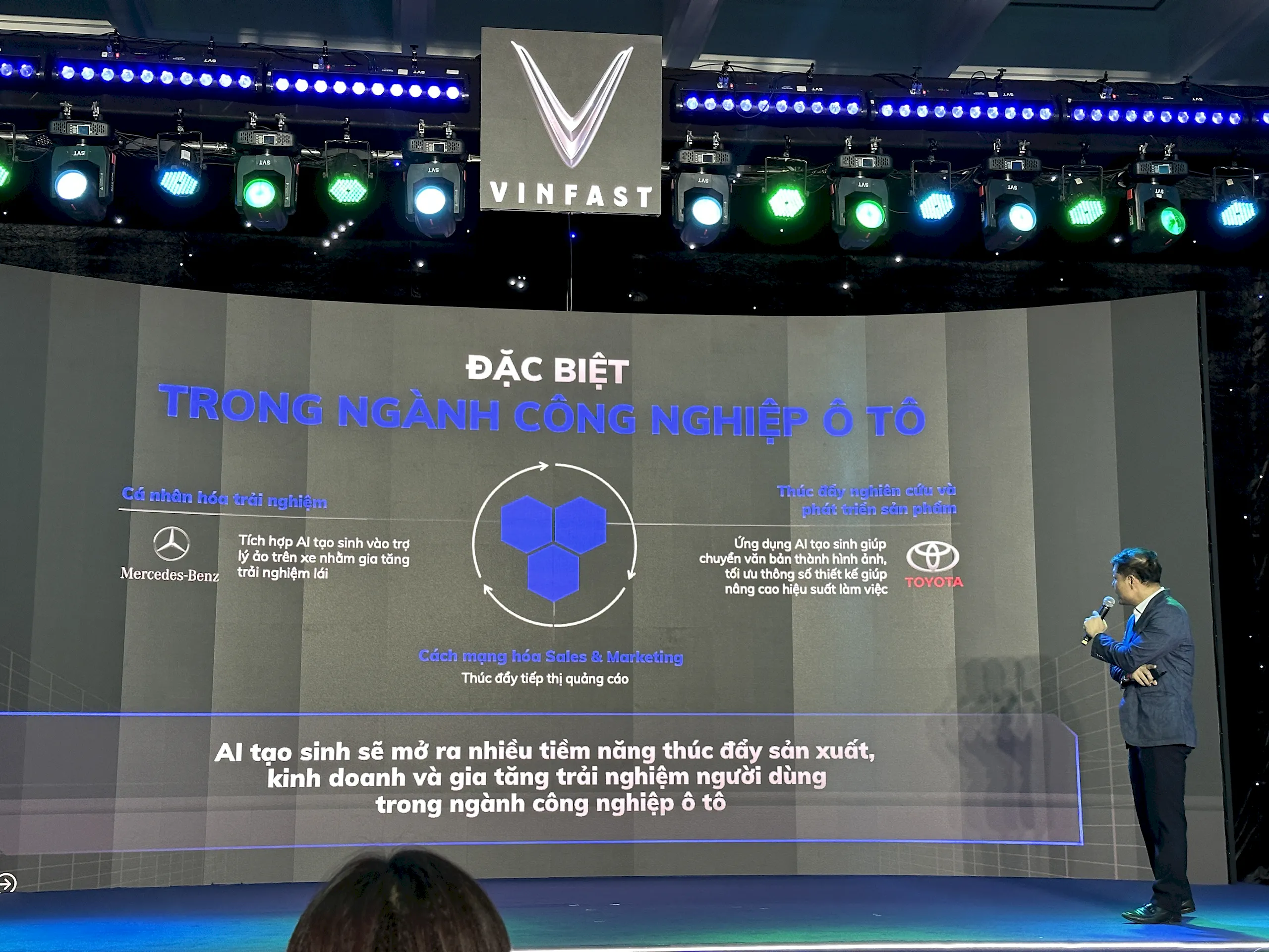 VinAI mang đến Giải pháp và công nghệ di chuyển thông minh trong lĩnh vực ô tô tại Triển lãm Xanh