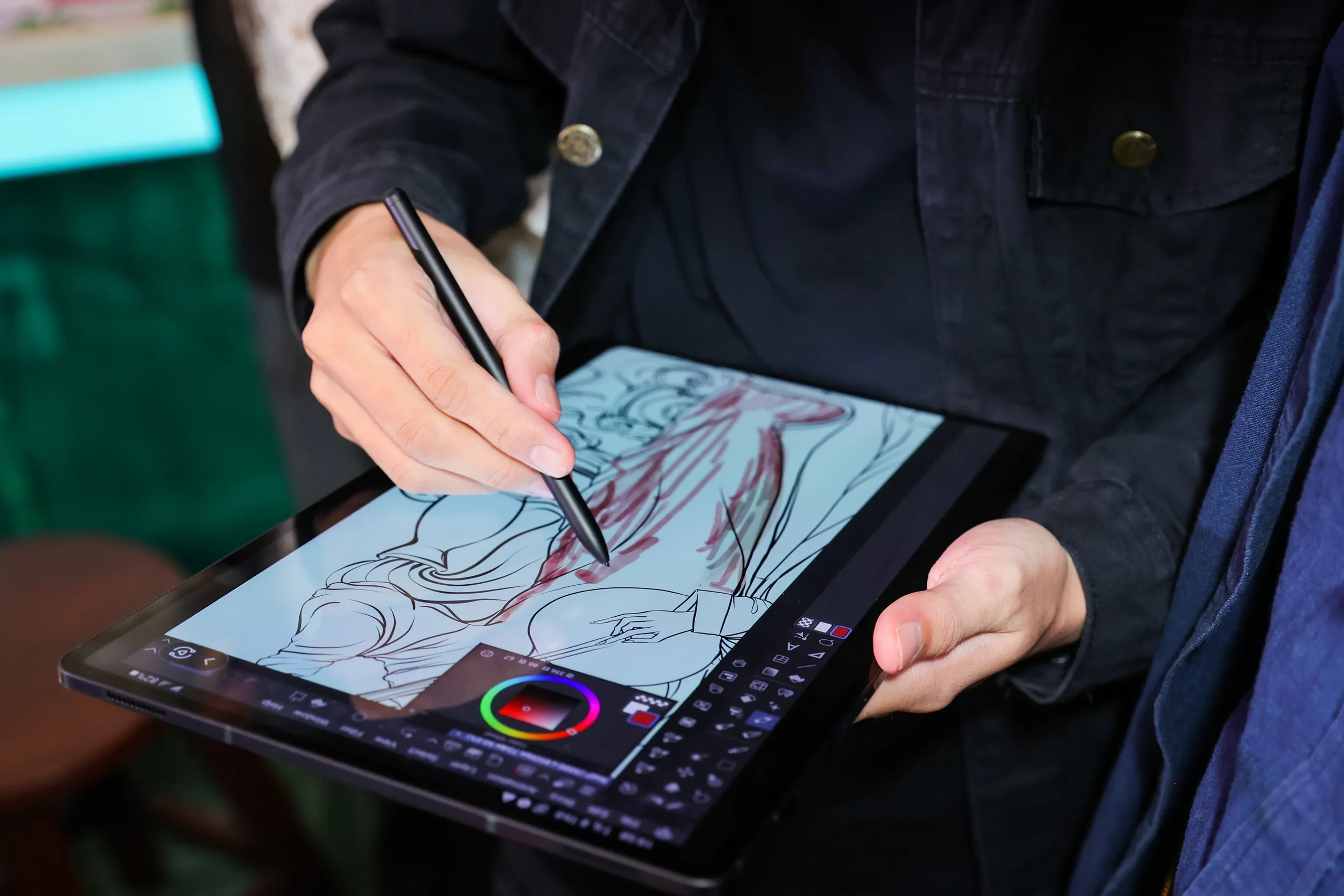 Galaxy Tab S9 Series cùng các nhà sáng tạo trẻ lan tỏa giá trị văn hóa truyền thống
