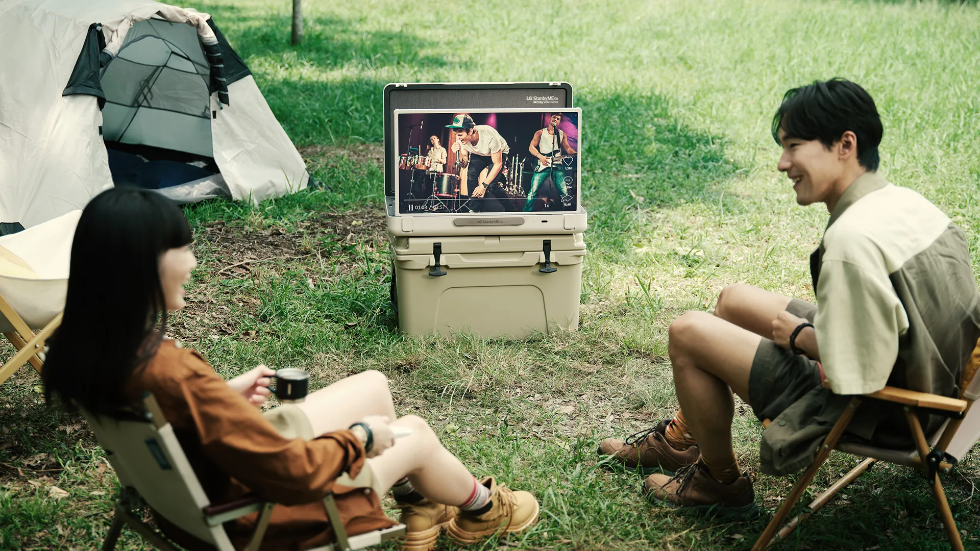 LG StanbyME Go ra mắt: Thiết bị giải trí xách tay, mở ra kỷ nguyên “picnic công nghệ”