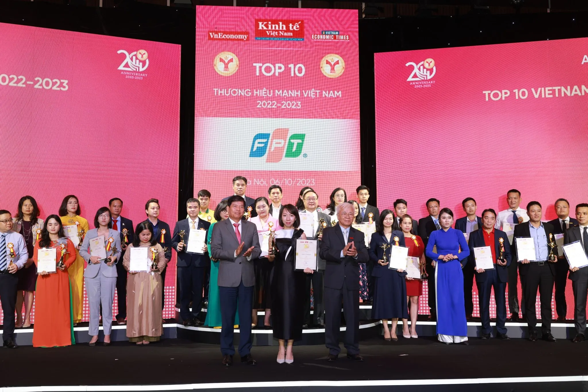 FPT được vinh danh Top 10 thương hiệu mạnh Việt Nam