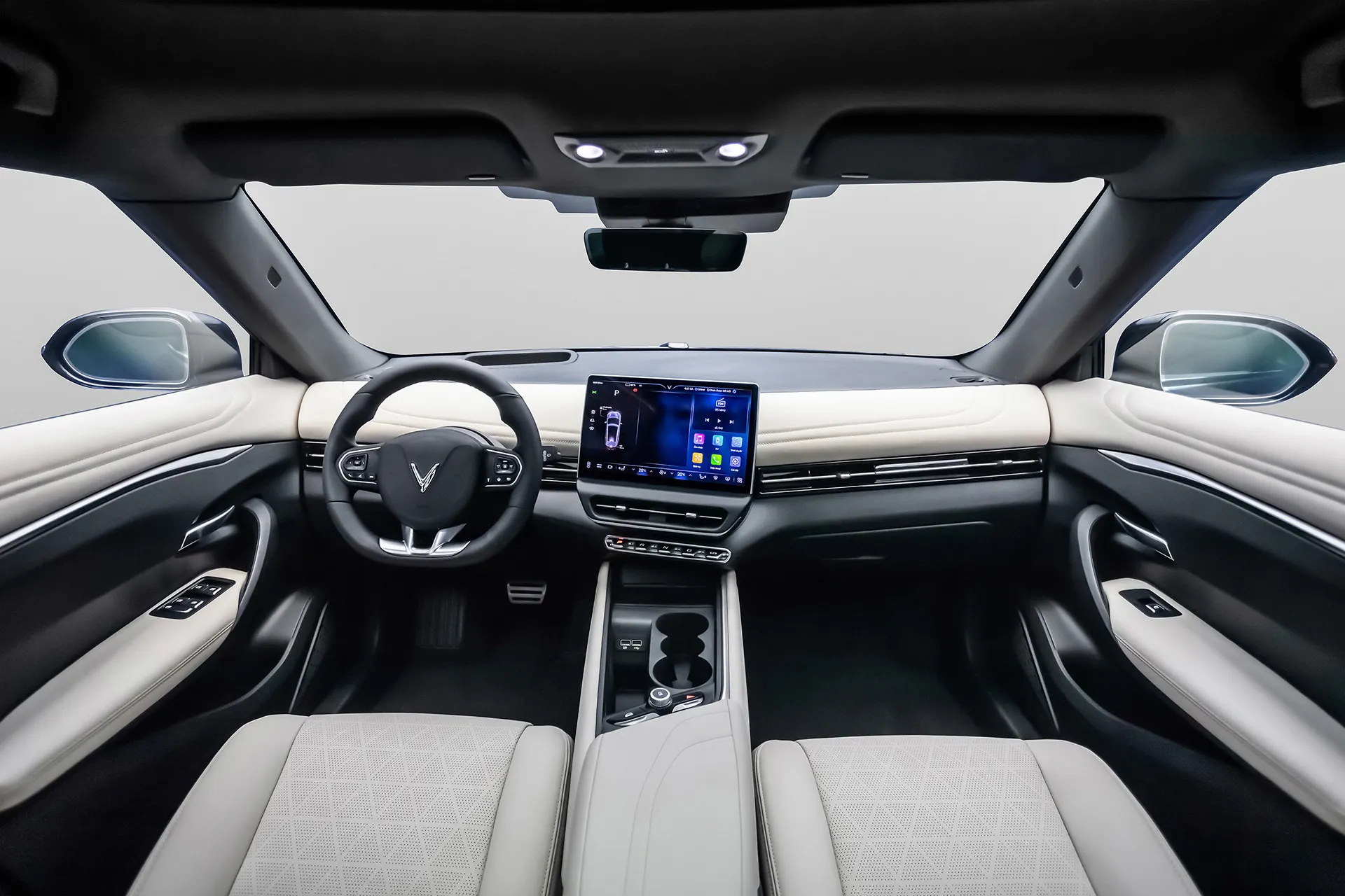 VinFast VF 7 chính thức ra mắt: Mẫu SUV điện cỡ C giá từ 850 triệu