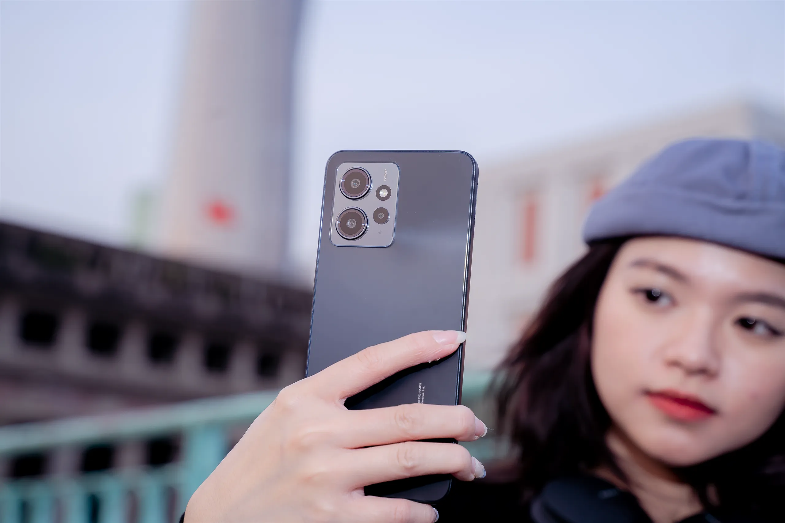 Những lý do nên mua điện thoại Xiaomi, OPPO, Honor… tại Di Động Việt