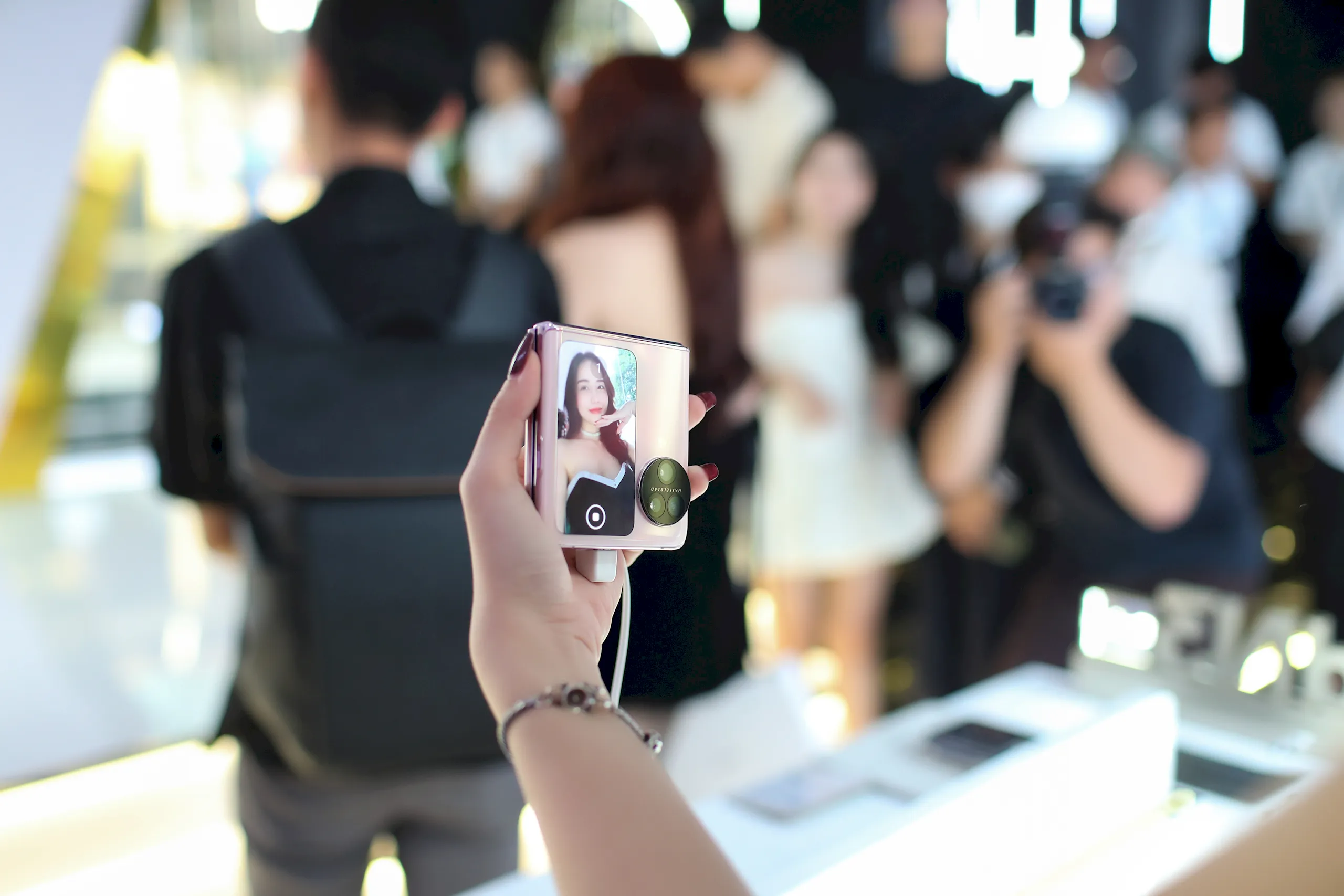 Bộ đôi smartphone gập OPPO Find N3 Series chính thức mở bán tại Việt Nam