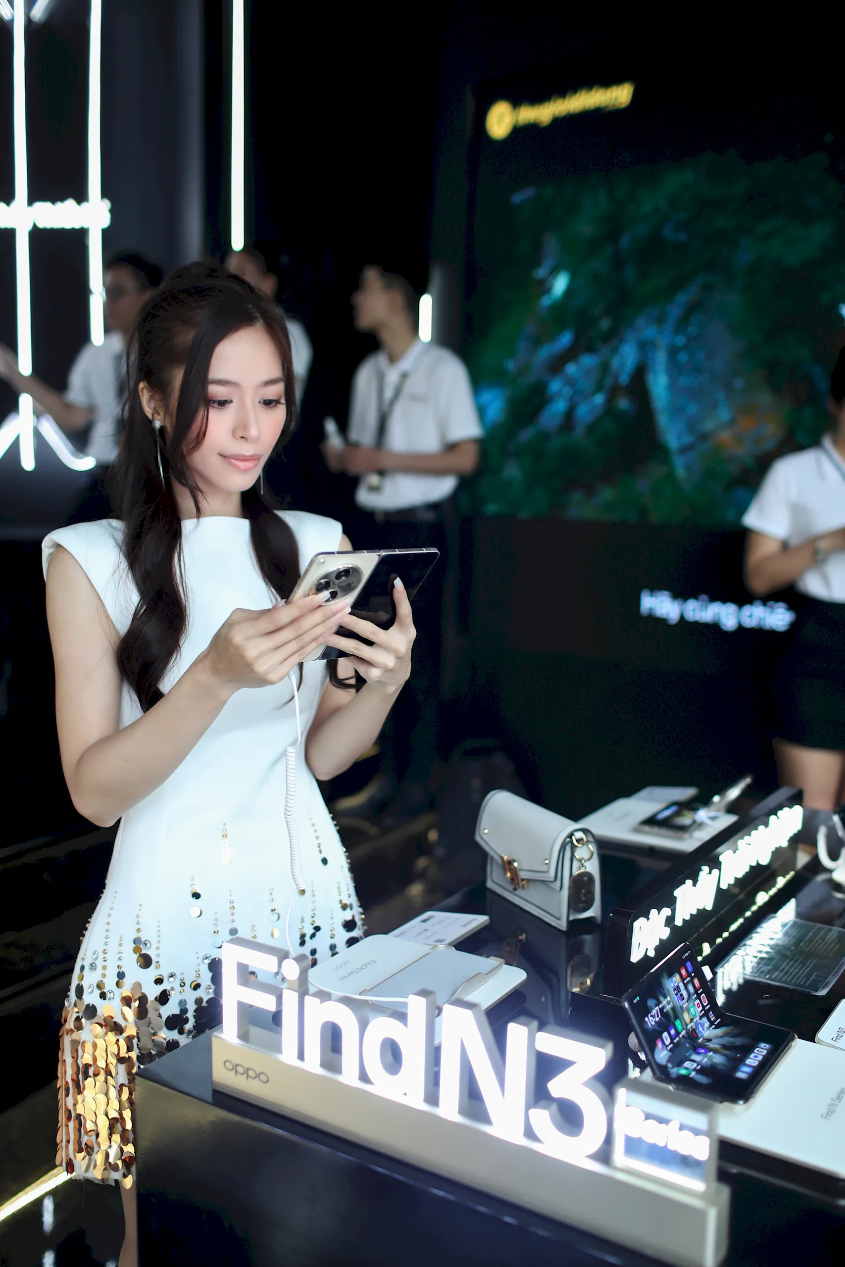 Bộ đôi smartphone gập OPPO Find N3 Series chính thức mở bán tại Việt Nam