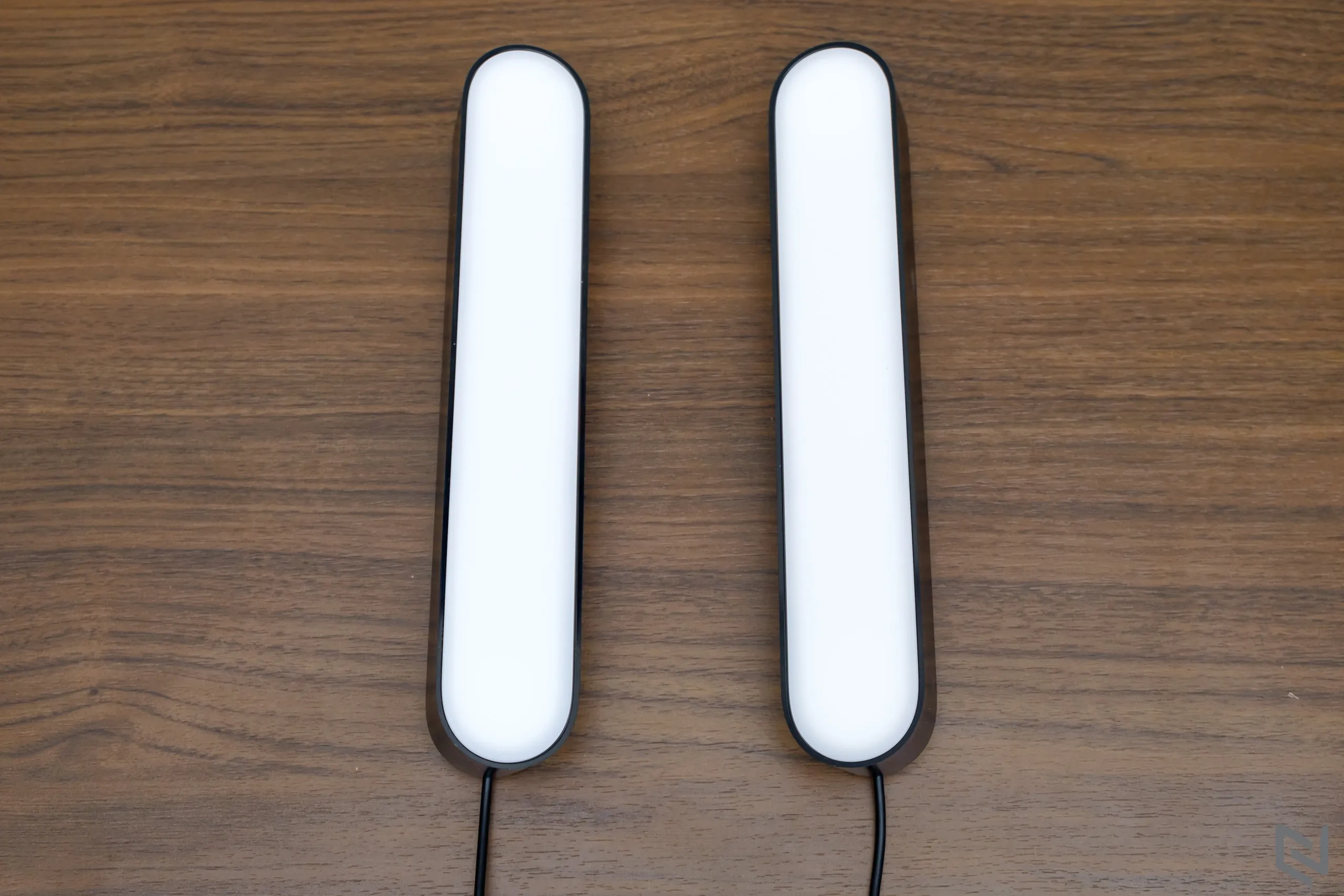 Trải nghiệm đèn thông minh Philips Hue Play Light Bar - Trang trí và tăng thêm cảm xúc cho góc thư giãn của bạn