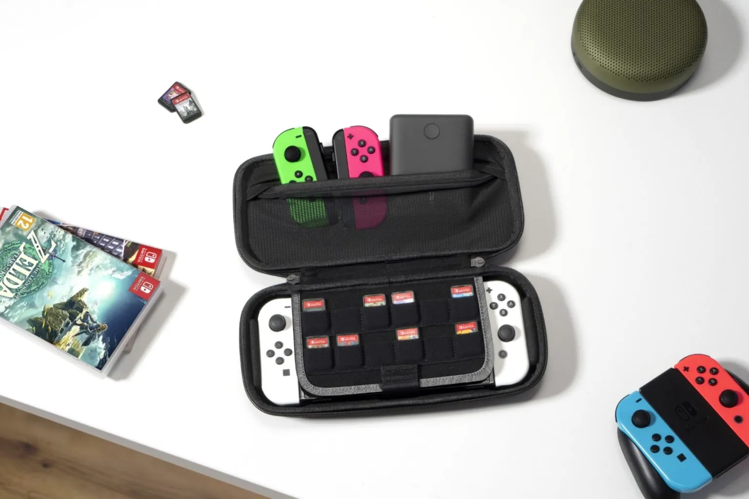 tomtoc mang đến nhiều lựa chọn túi chống sốc cho game thủ Nintendo Switch và Steam Deck