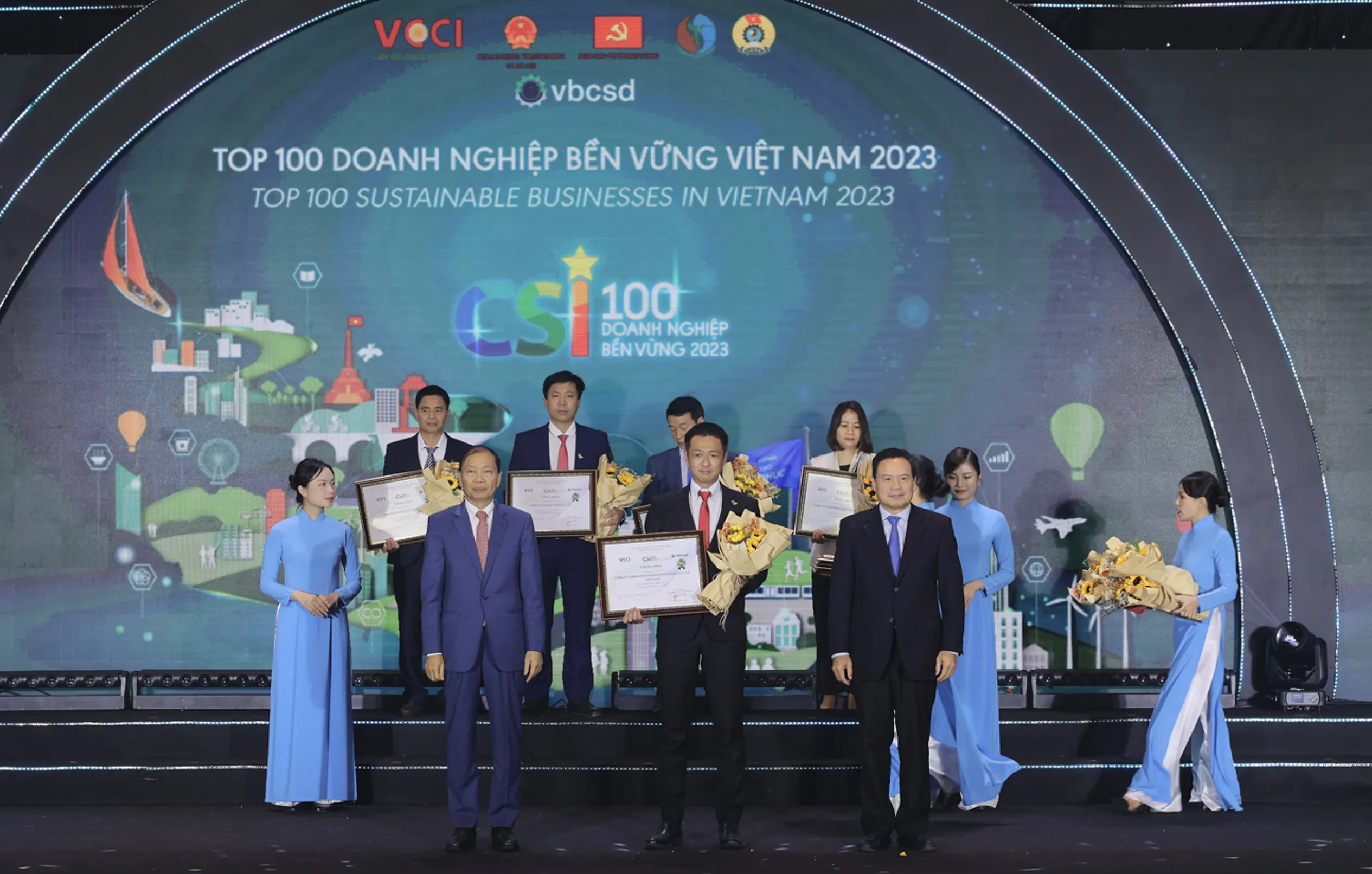 Bridgestone Việt Nam xuất sắc được vinh danh Top 100 Doanh nghiệp bền vững 2023