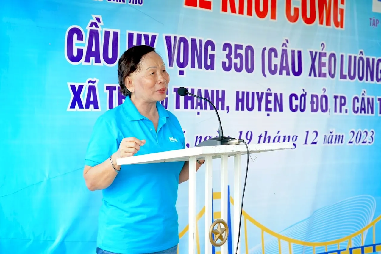 Tập đoàn FPT và Quỹ Hy Vọng khởi công cây cầu thứ 350 và trao tặng 3 thư viện điện tử tại Cần Thơ