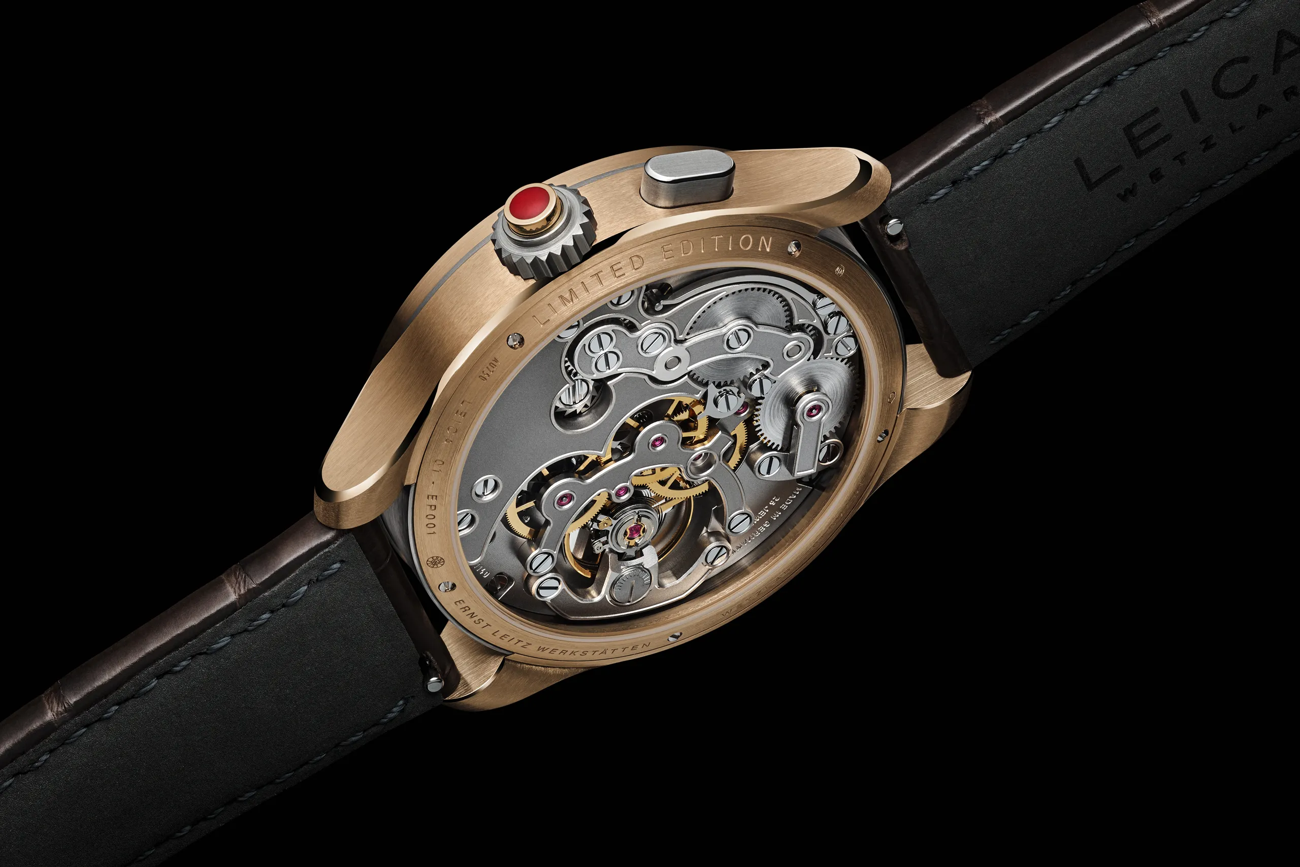 Đồng hồ Leica Watch ZM 1 Gold Limited Edition ra mắt với vẻ ngoài sang trọng, giá gần 700 triệu đồng