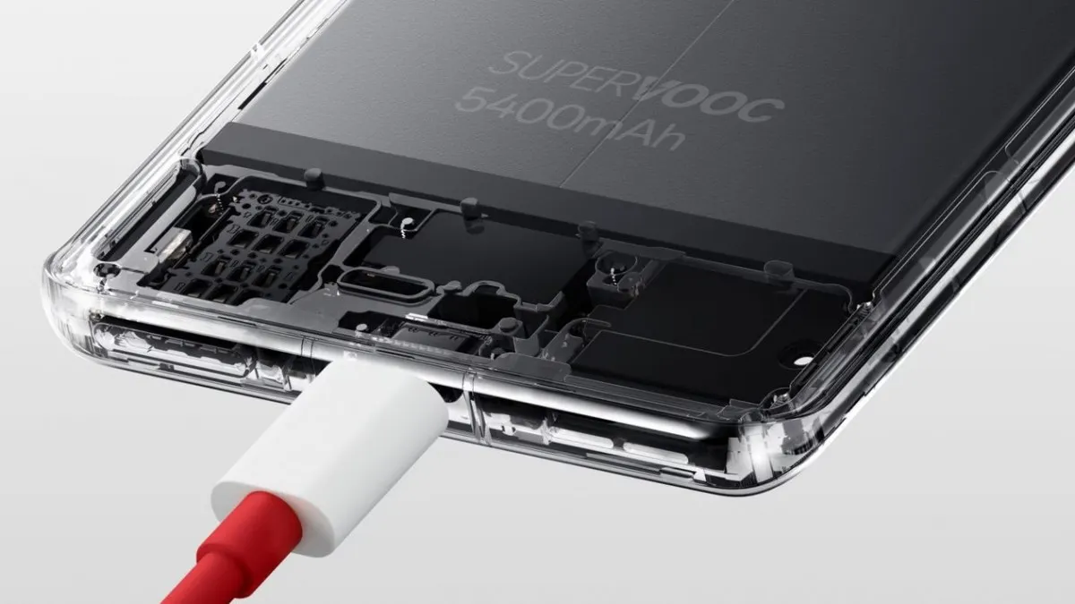 OnePlus 12 chính thức ra mắt với chip Snapdragon 8 Gen 3, chuẩn IP65 và sạc không dây 50W