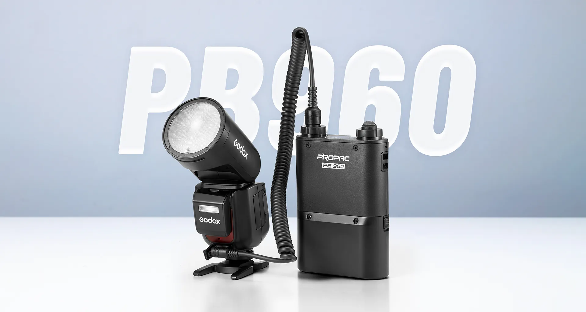 Godox V1 Pro chính thức ra mắt với đèn phụ có thể tháo rời
