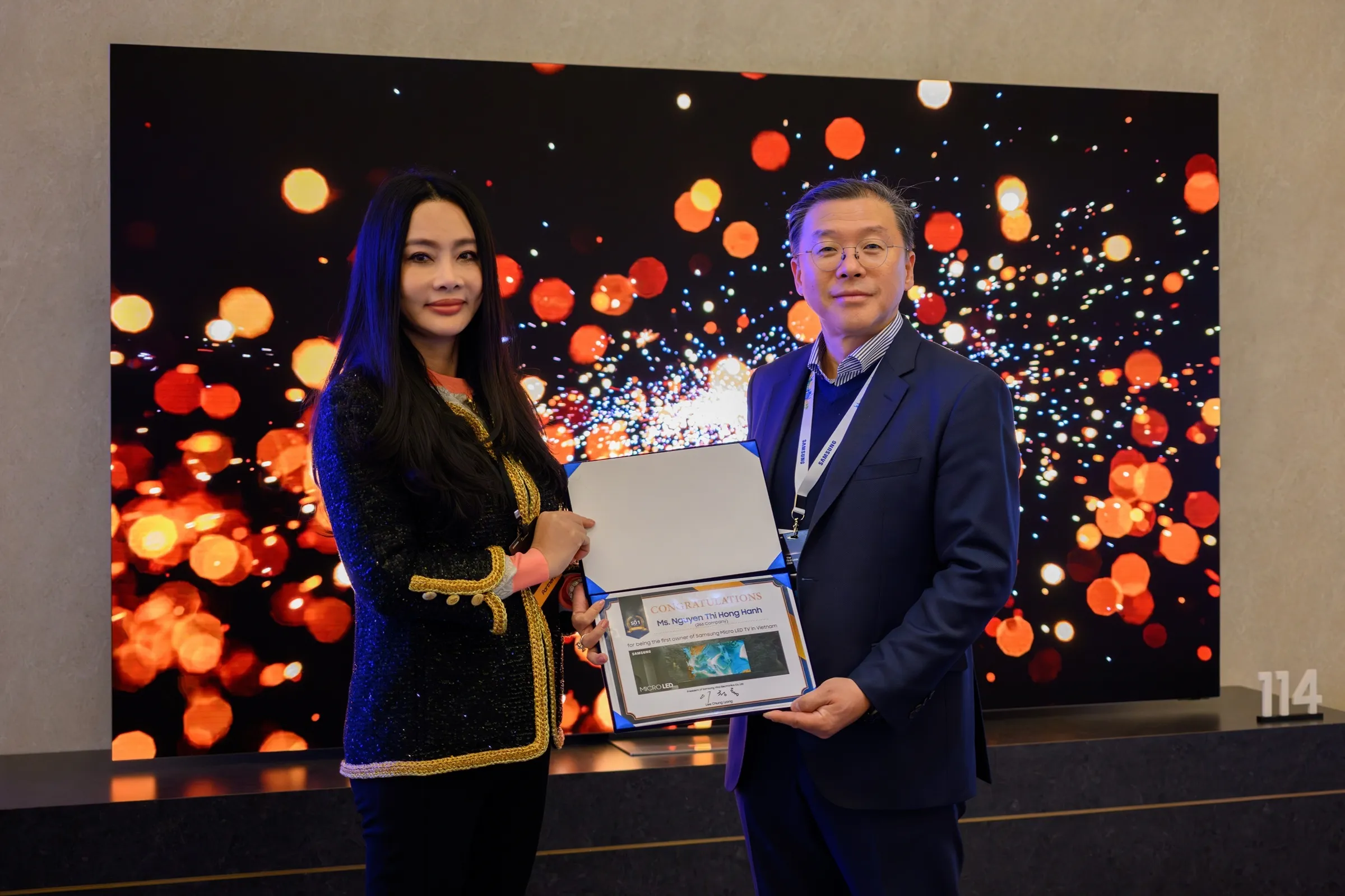 Samsung công bố chủ nhân đầu tiên của TV MICRO LED 2024 trị giá 3.5 tỷ tại Việt Nam