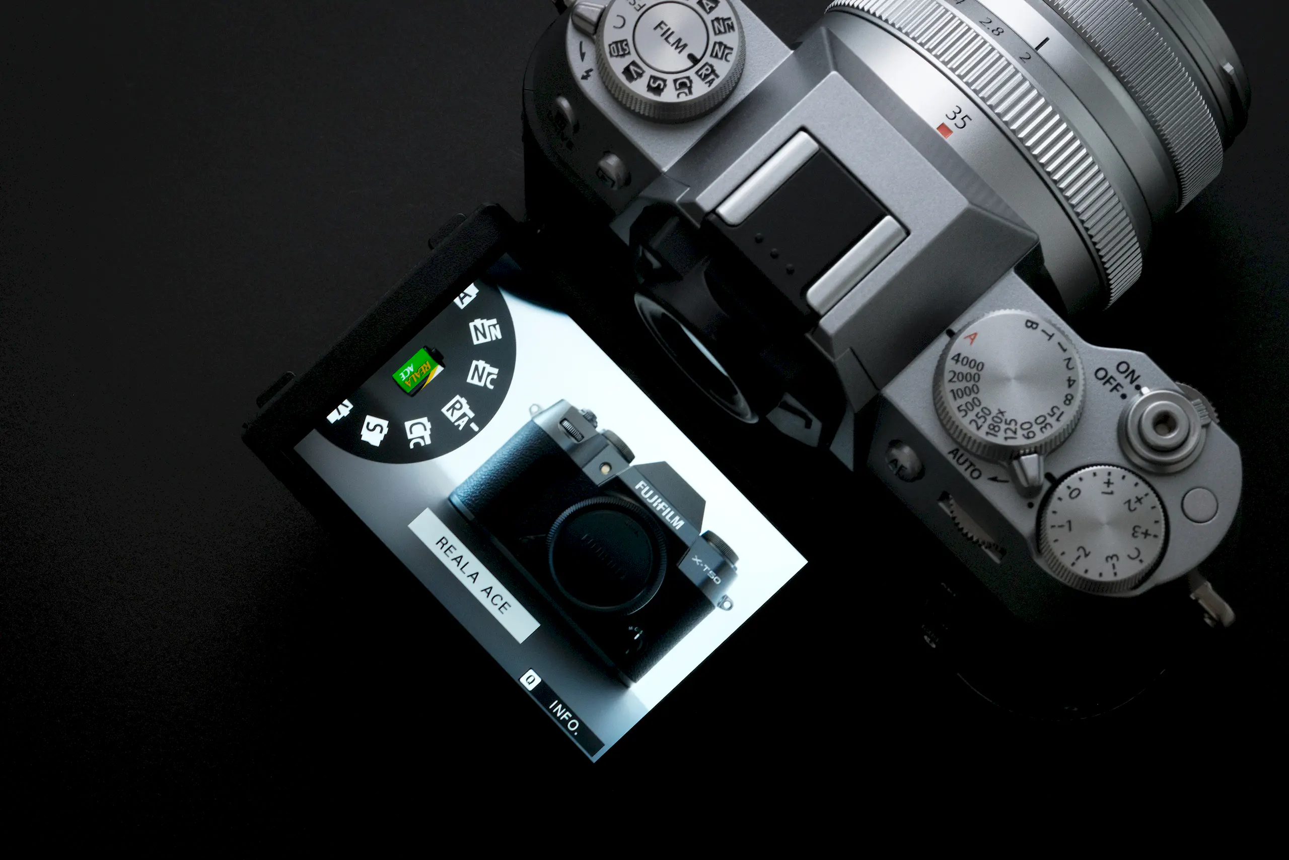 Fujifilm X-T50 ra mắt tại Việt Nam, trang bị cảm biến 40.2MP, tích hợp IBIS 7-stop