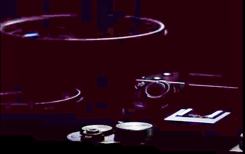 Fujifilm tung teaser hé lộ vòng chọn giả lập màu của máy ảnh X-T50 mới