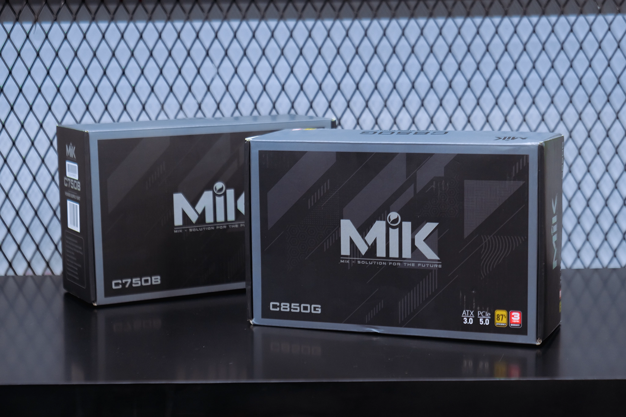 MIK ra mắt hai mẫu nguồn máy tính mới nhất C750B và C850G