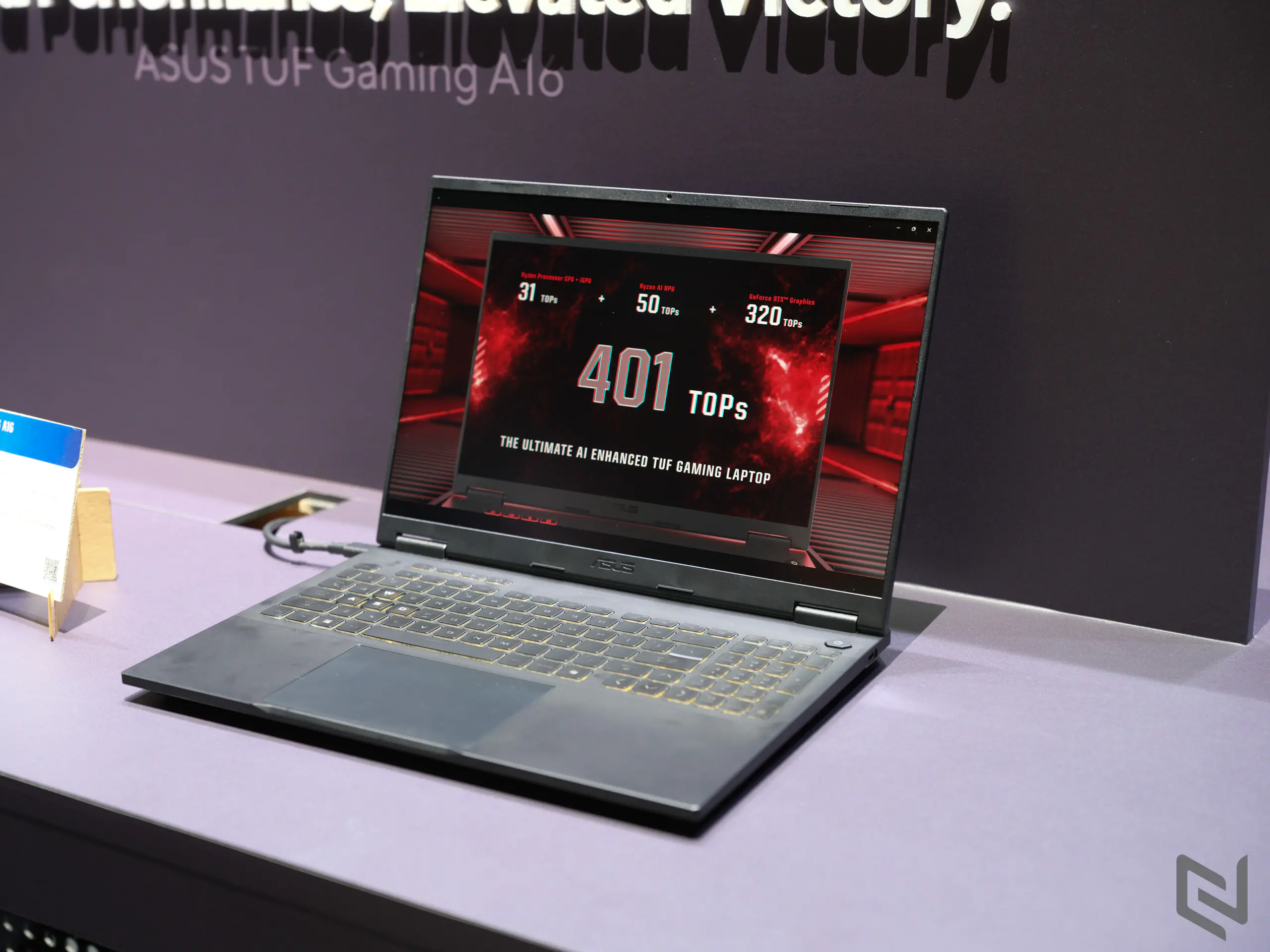 ASUS ROG giới thiệu 03 laptop gaming mạnh nhất cho AI với bộ xử lý AMD Ryzen AI 300 Series