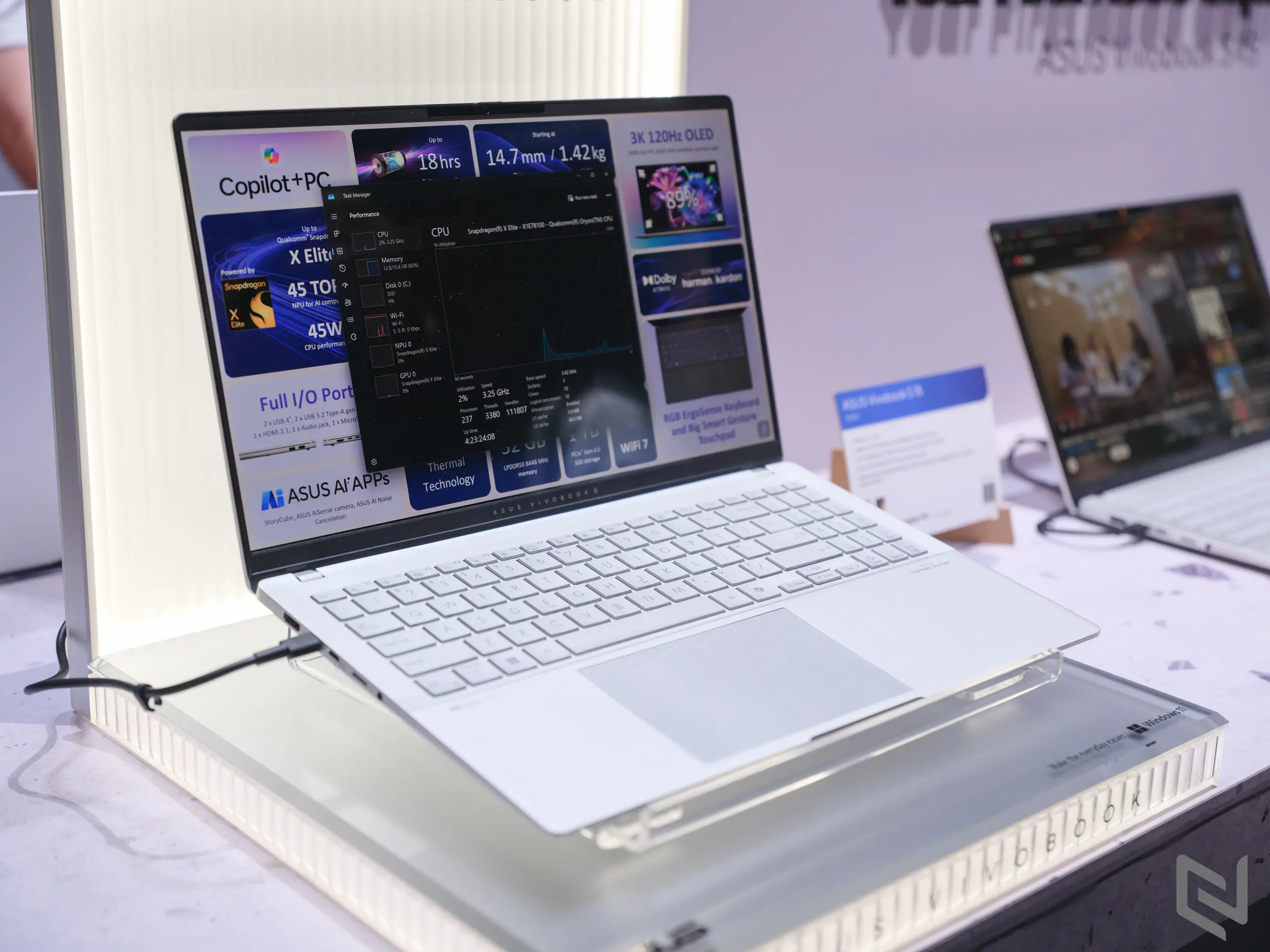 ASUS ra mắt dải sản phẩm laptop AI Copilot+ PC tại COMPUTEX 2024