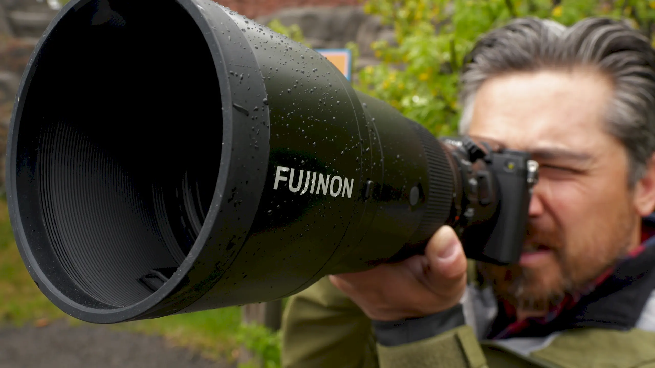 Chụp ảnh thể thao và hoang dã với Fujifilm GF 500mm F5.6 LM WR OIS - Phá bỏ ranh giới Medium Format