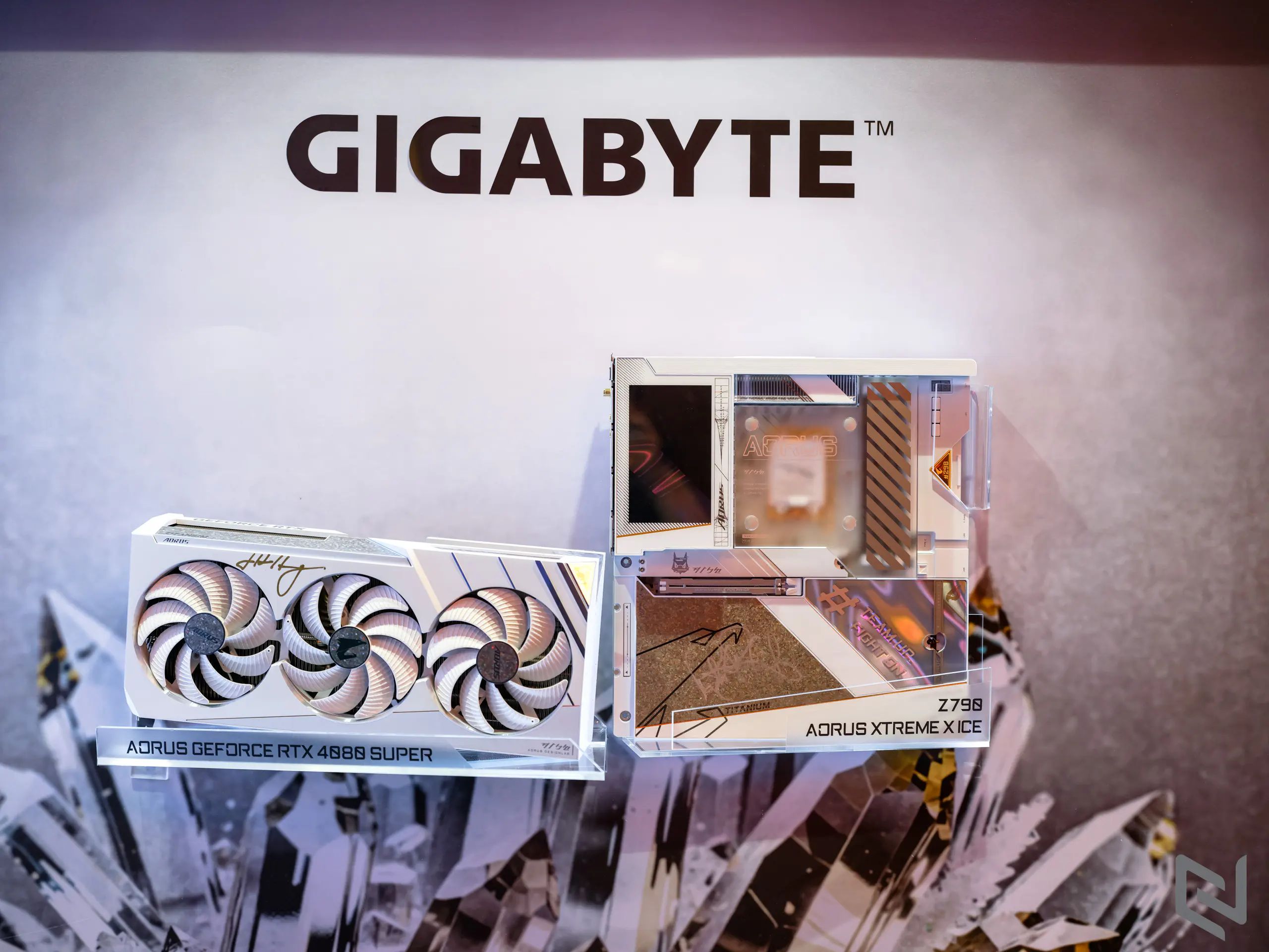 Dạo một vòng gian hàng GIGABYTE tại triển lãm COMPUTEX 2024