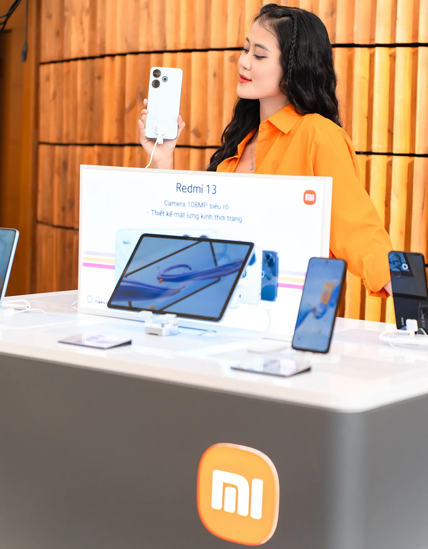 Thế Giới Di Động và Xiaomi Việt Nam hợp tác chiến lược mang Redmi 13 đến tay người dùng