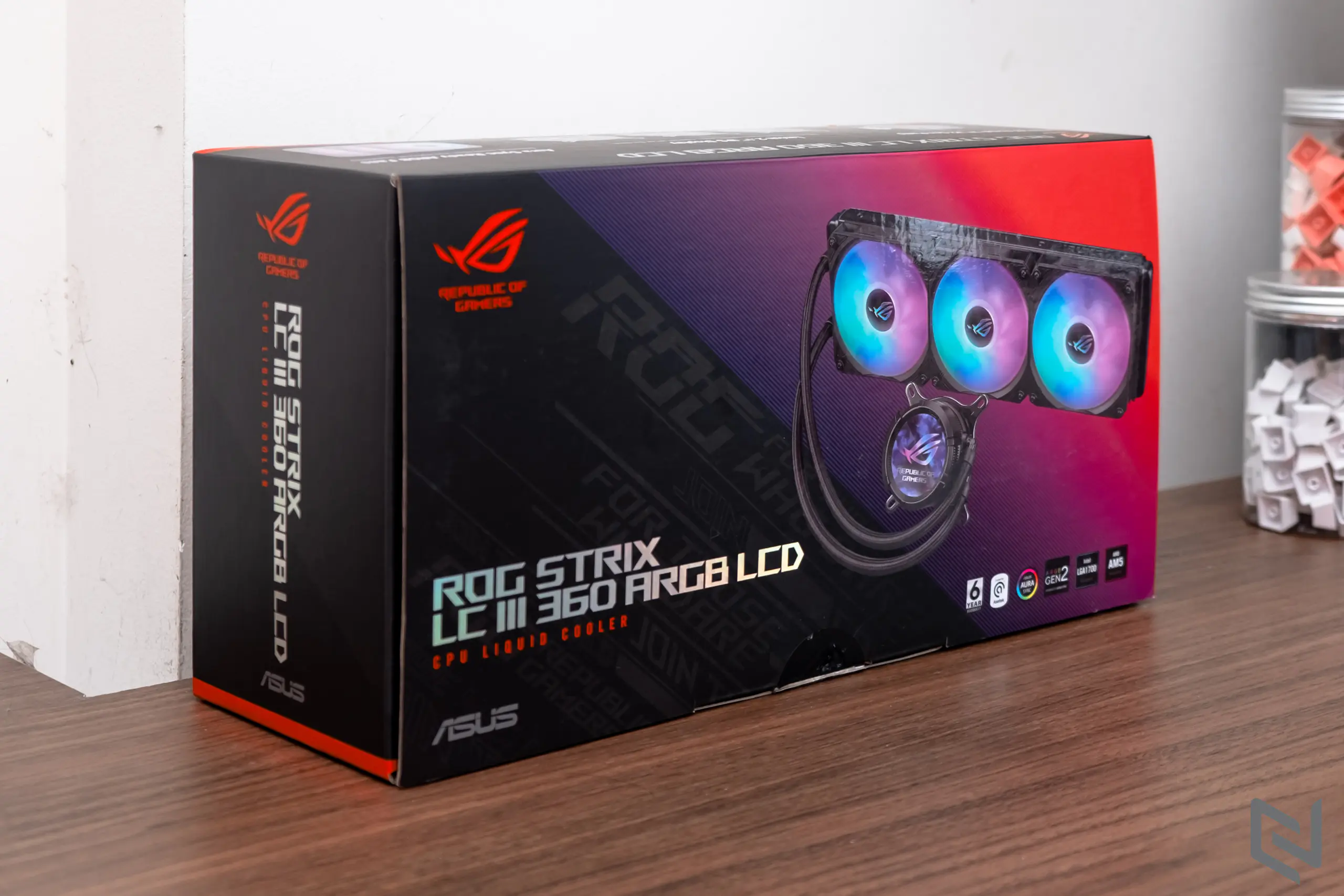 Trên tay tản nhiệt AIO ASUS ROG STRIX LC III 360 ARGB LCD: Thiết kế đẹp với màn LCD, bơm Asetek Gen7 v2 đáp ứng khả năng tản nhiệt cho các chip xịn hiệu năng cao