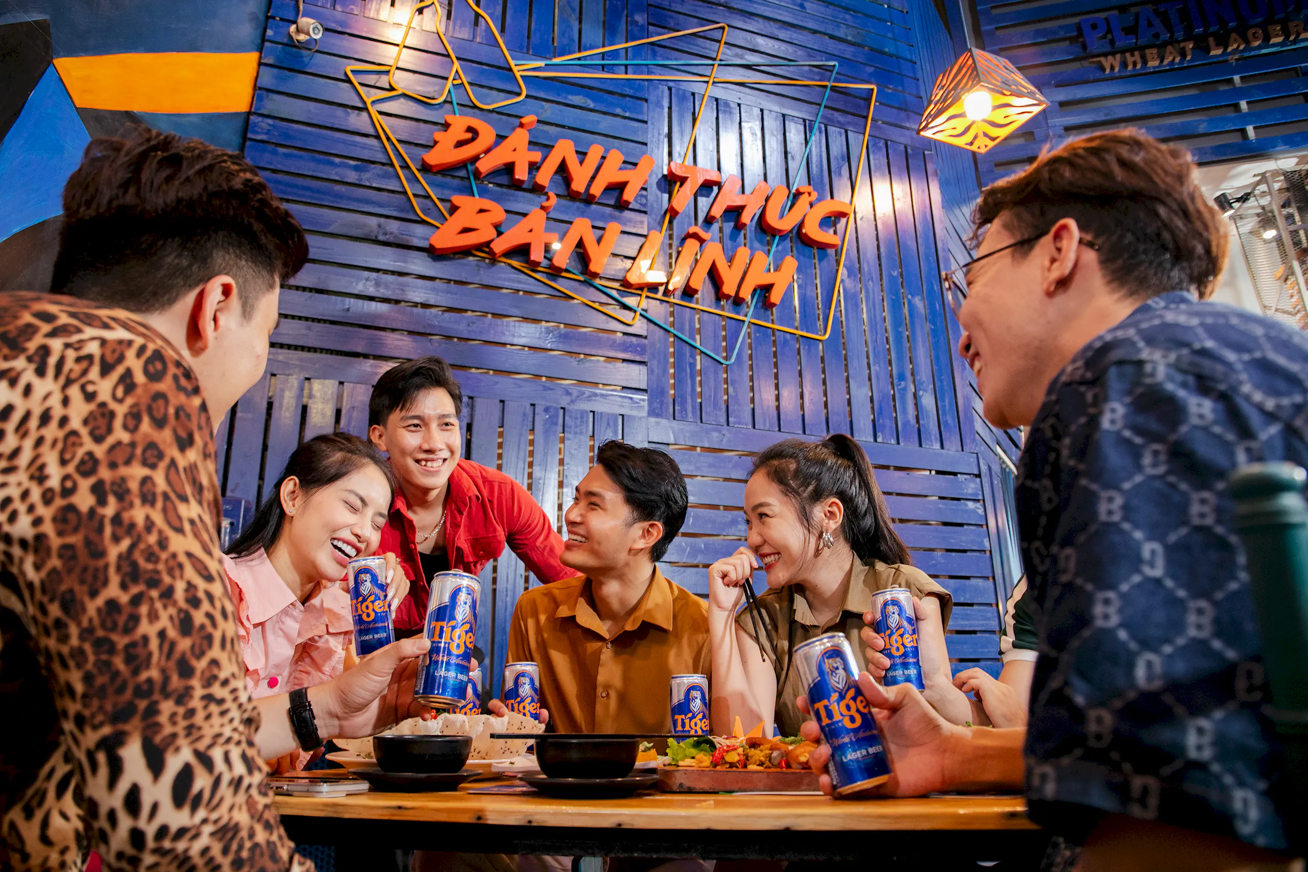 Tiger Beer công bố chương trình khuyến mại “Bật lon Tiger, nâng bóng vàng 1 tỷ”