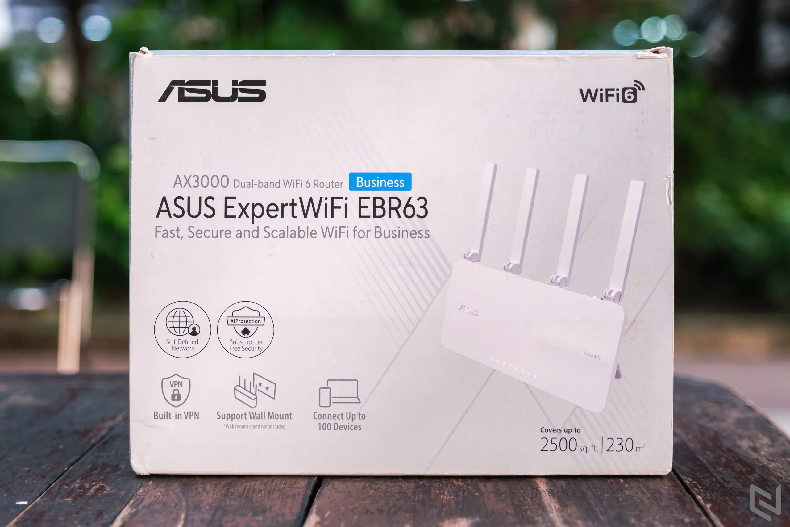 Trên tay router ASUS ExpertWiFi EBR63: Giải pháp WiFi 6 chuyên dụng cho doanh nghiệp vừa và nhỏ