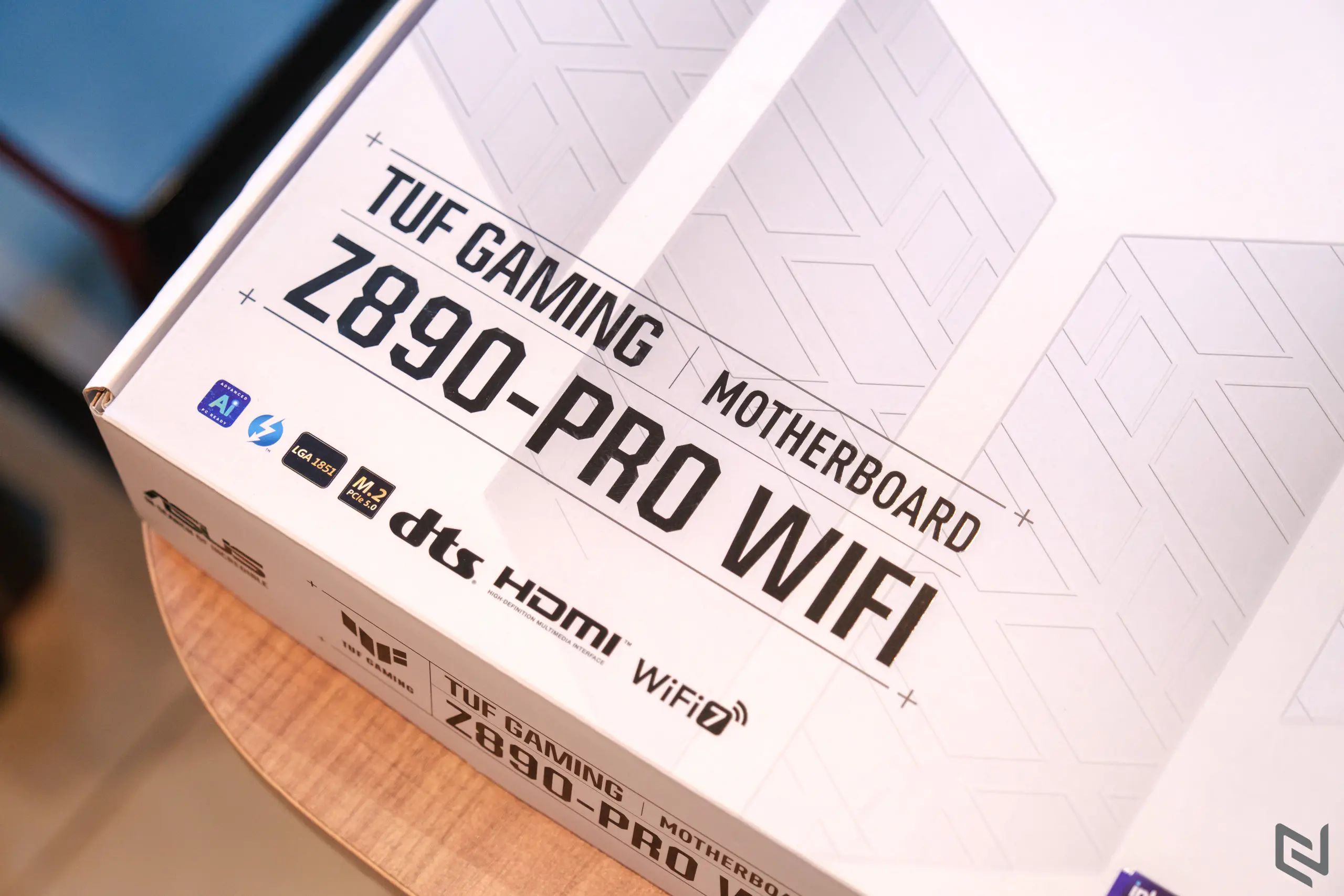 Trên tay ASUS TUF Gaming Z890-PRO WIFI: Sự kết hợp hoàn hảo giữa hiệu năng và độ bền