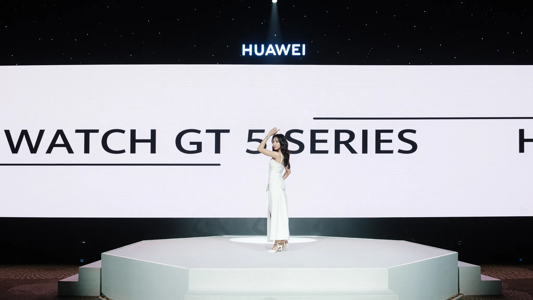 Huawei chính thức ra mắt HUAWEI WATCH GT 5 Series tại Việt Nam