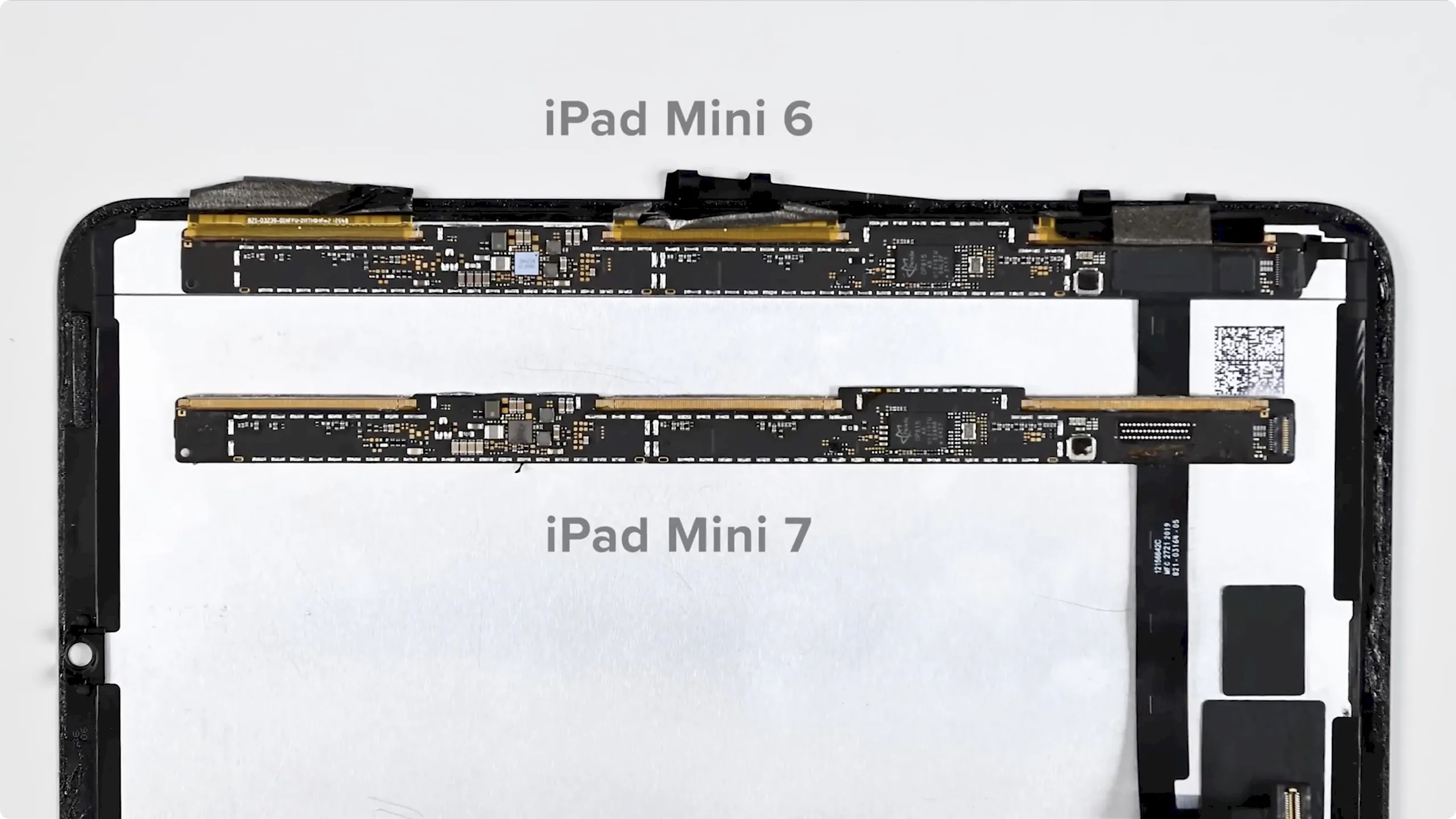 iFixit mở iPad mini 7, tiết lộ bí ẩn về cải tiến tình trạng "jelly scrolling"