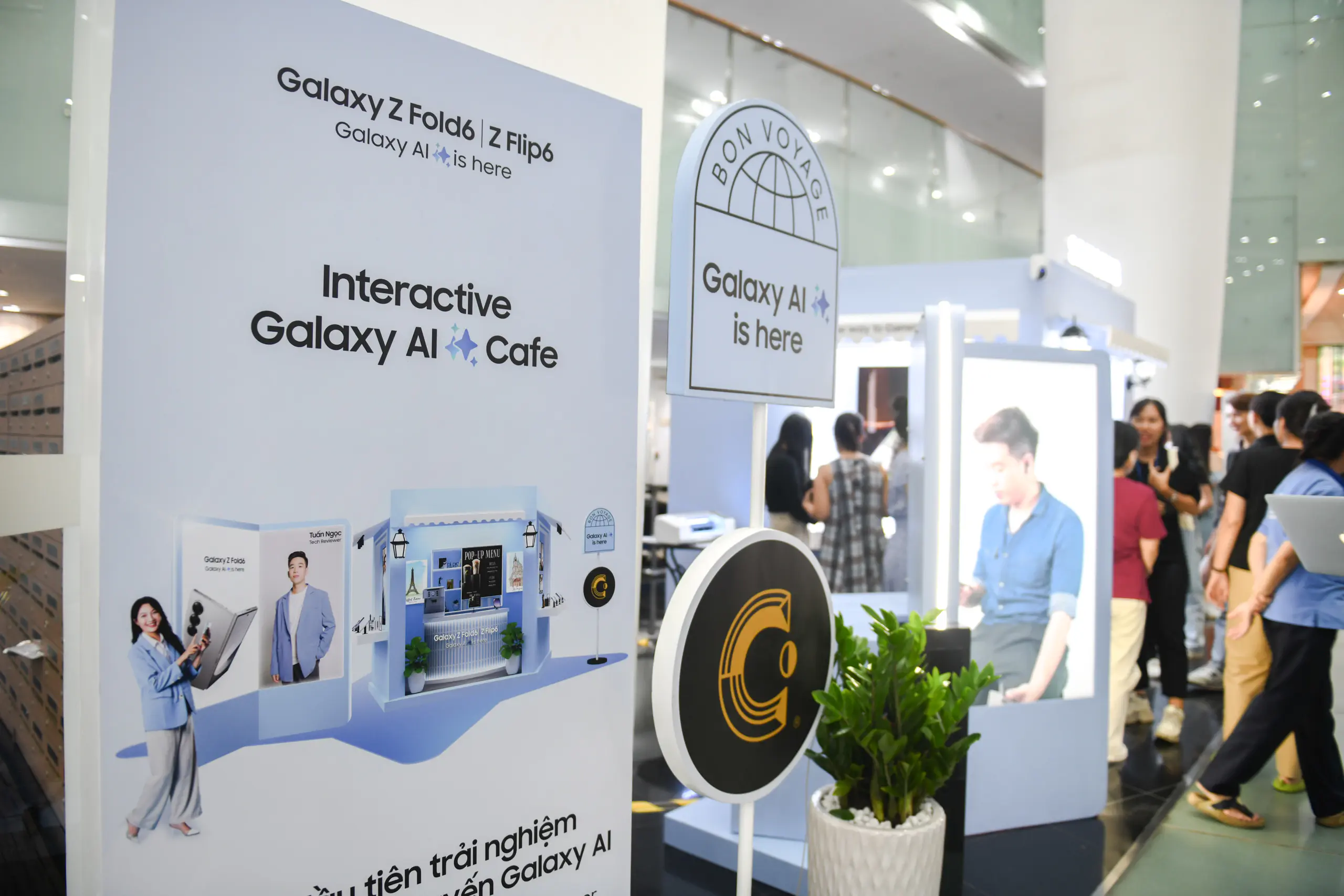 Sự kiện Interactive Galaxy AI Cafe của Samsung khuấy động Bitexco