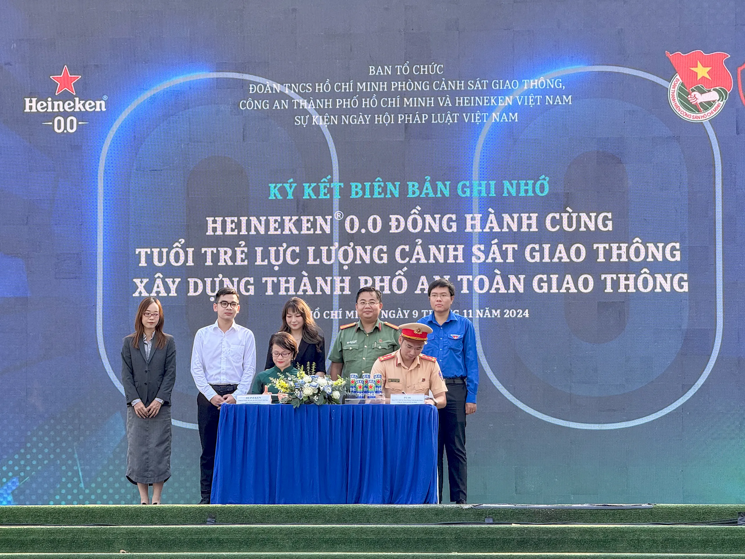 Heineken Việt Nam ký biên bản ghi nhớ cùng Đoàn Phòng Cảnh sát Giao thông TP.HCM thúc đẩy văn hóa "Uống có trách nhiệm"