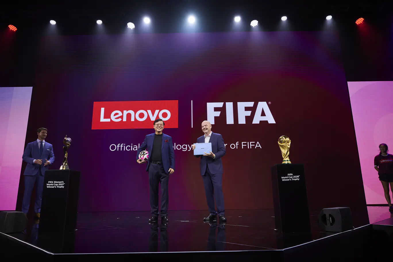 Lenovo trở thành đối tác công nghệ của FIFA, hỗ trợ World Cup 2026 và Women’s World Cup 2027