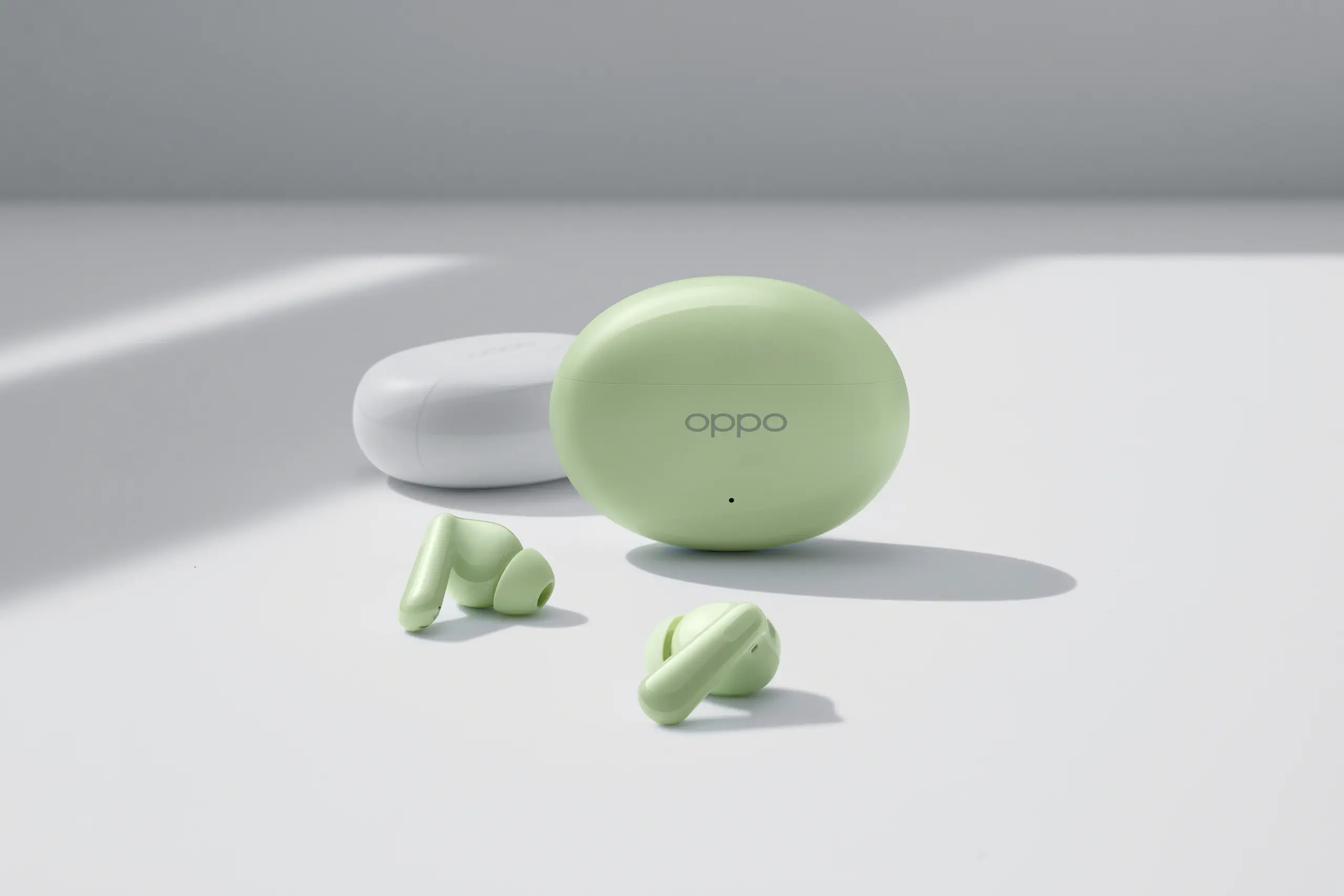 OPPO Enco Air4 ra mắt tại Việt Nam: Tai nghe chống ồn pin 43 giờ với giá tốt