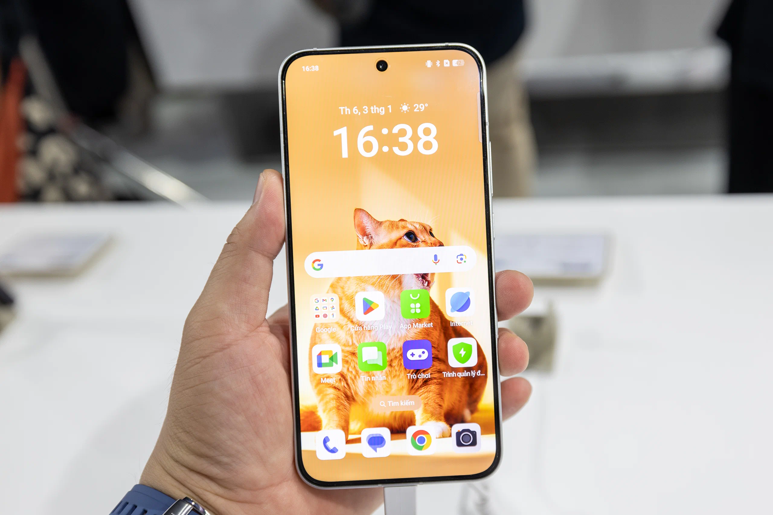 OPPO Reno13 Series chính thức ra mắt tại Việt Nam - Nhiếp ảnh AI sáng tạo, hiệu năng ấn tượng và thiết kế độc đáo