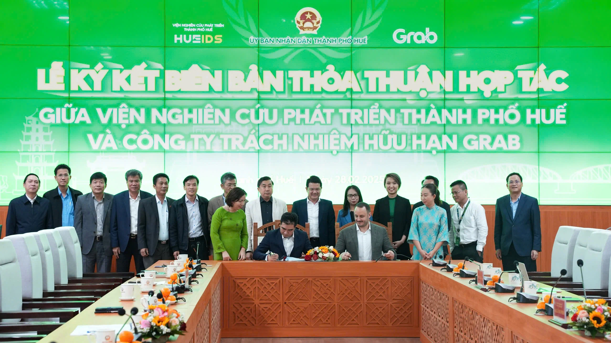 Thành phố Huế hợp tác cùng Grab Việt Nam thúc đẩy chuyển đổi số và phát triển kinh tế - xã hội