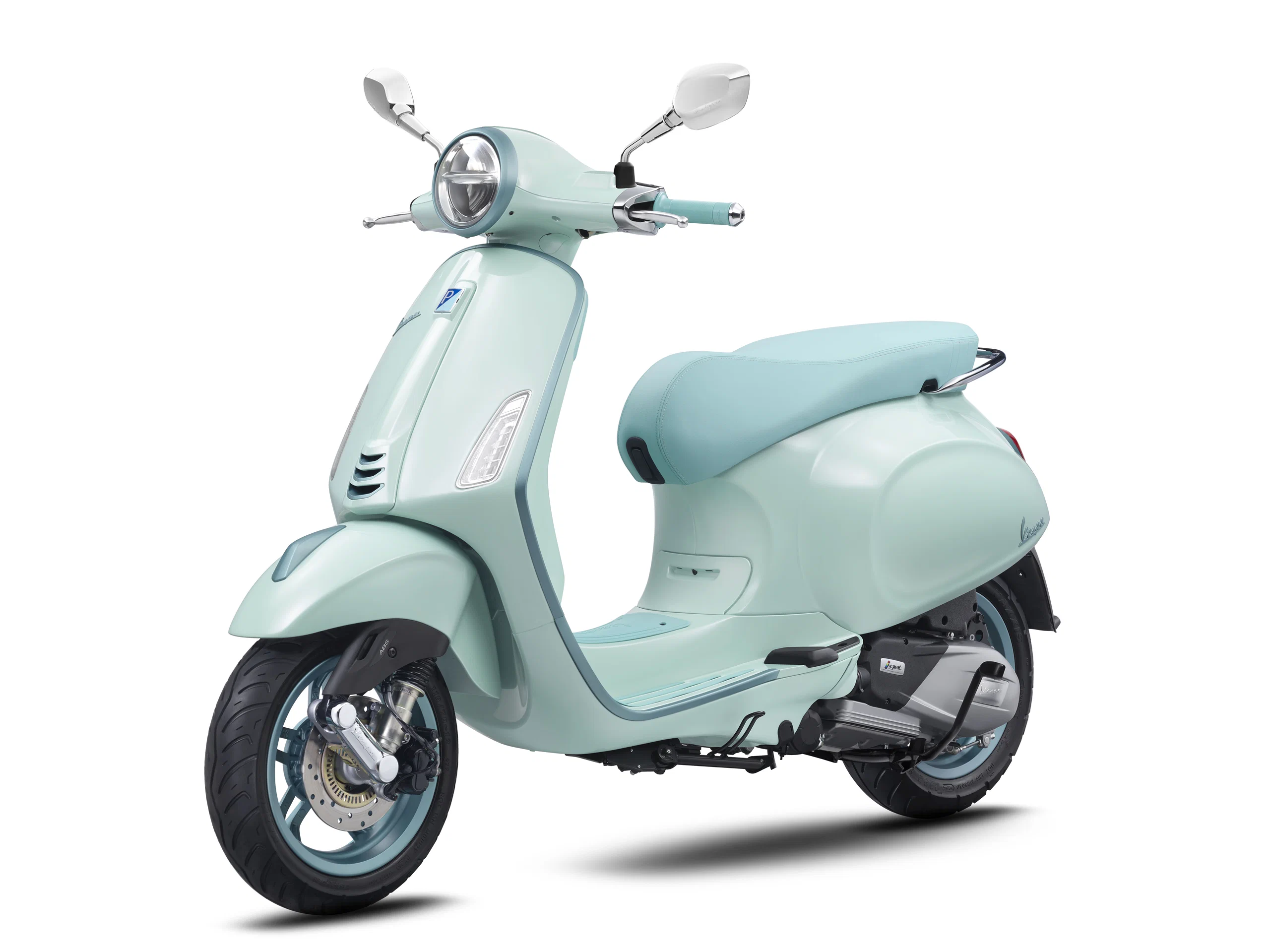 Vespa Primavera và Sprint 2025 ra mắt tại Việt Nam: Kế thừa di sản Ý, nâng tầm trải nghiệm hiện đại