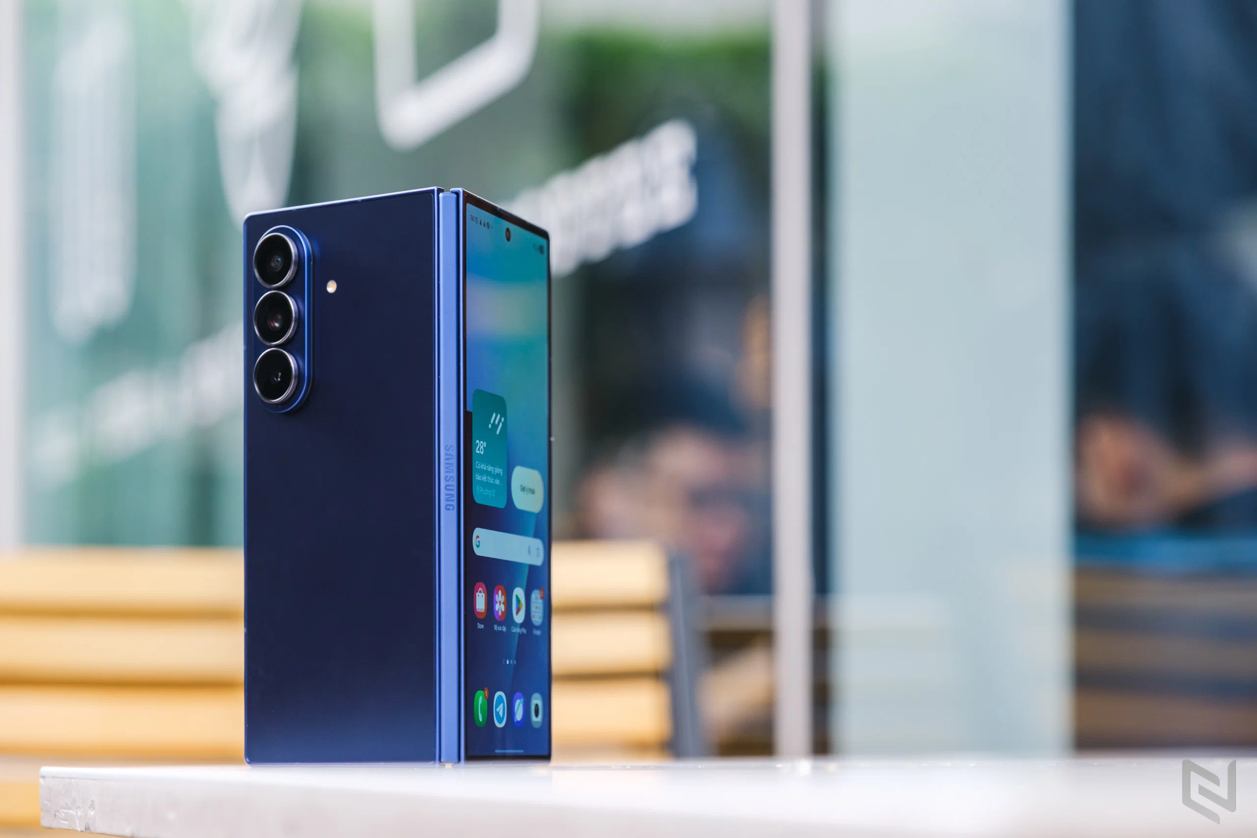 Khám phá “nhân tố X” tạo nên thiết kế Ultra Sleek gập mở linh hoạt nhất từ trước đến nay