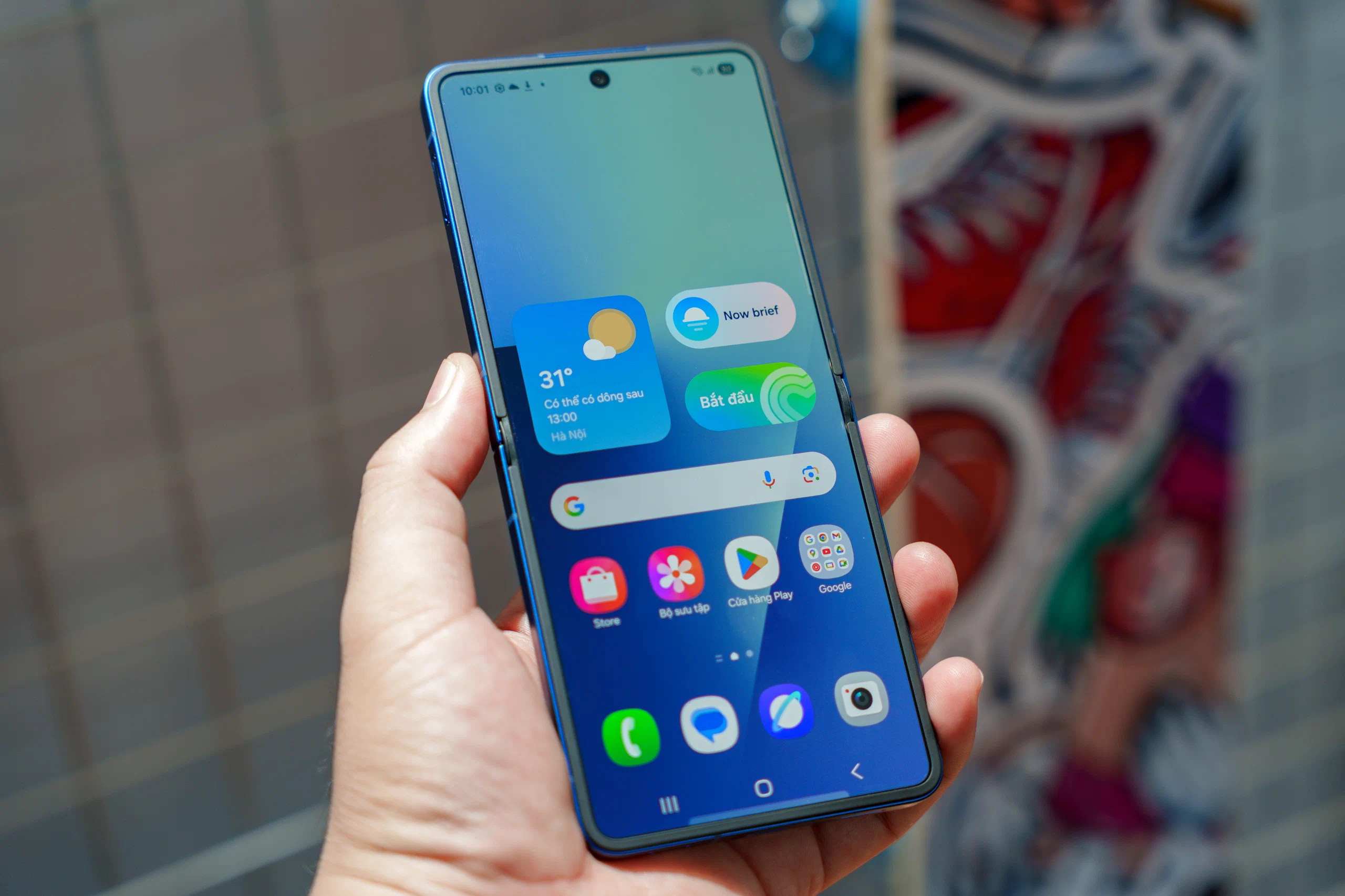 Galaxy Z Flip7 - "Người bạn đồng hành sáng tạo" dịp cuối năm