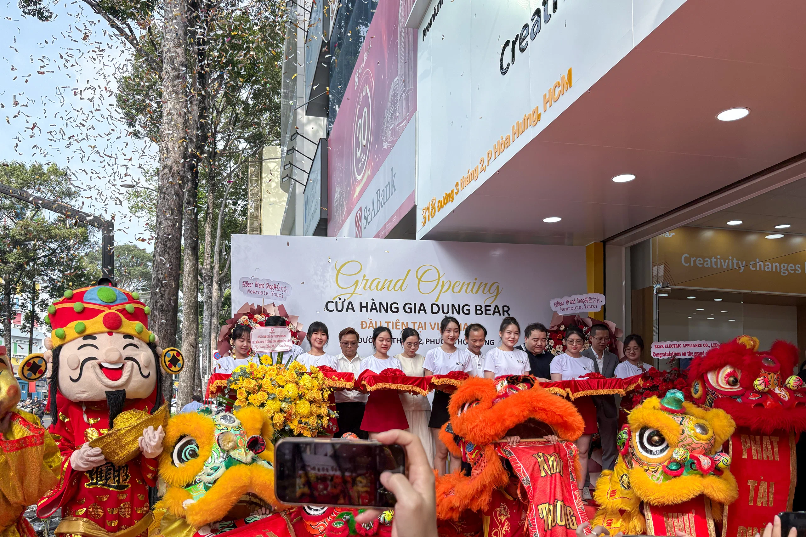 Bear khai trương brandshop chính hãng đầu tiên tại Việt Nam