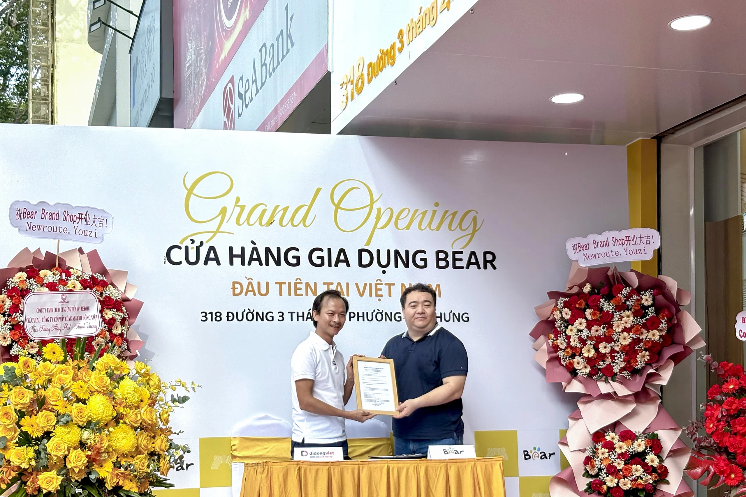 Bear khai trương brandshop chính hãng đầu tiên tại Việt Nam