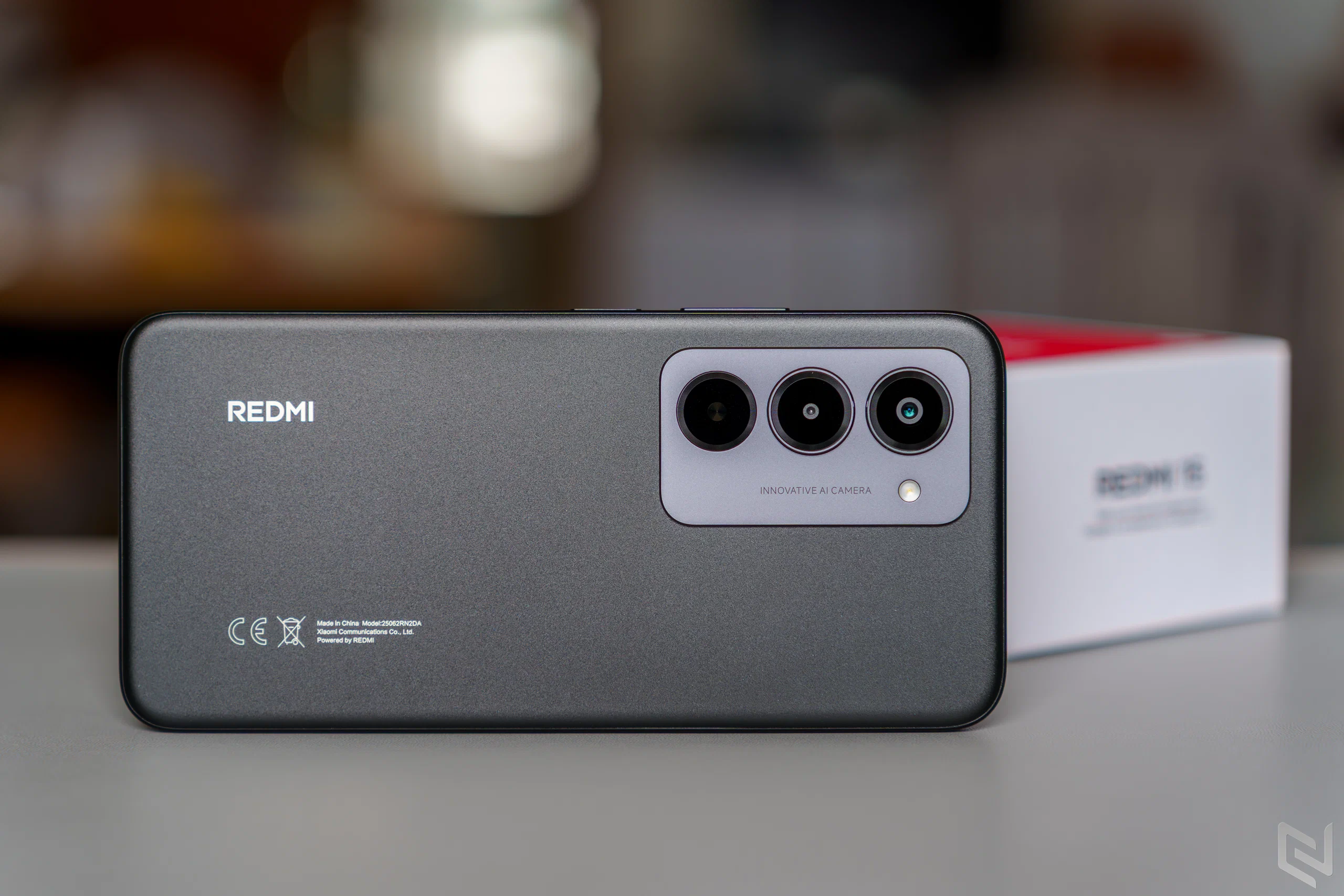 Đánh giá Redmi 15 - Pin “trâu” 7000mAh, màn hình 144Hz dẫn đầu phân khúc