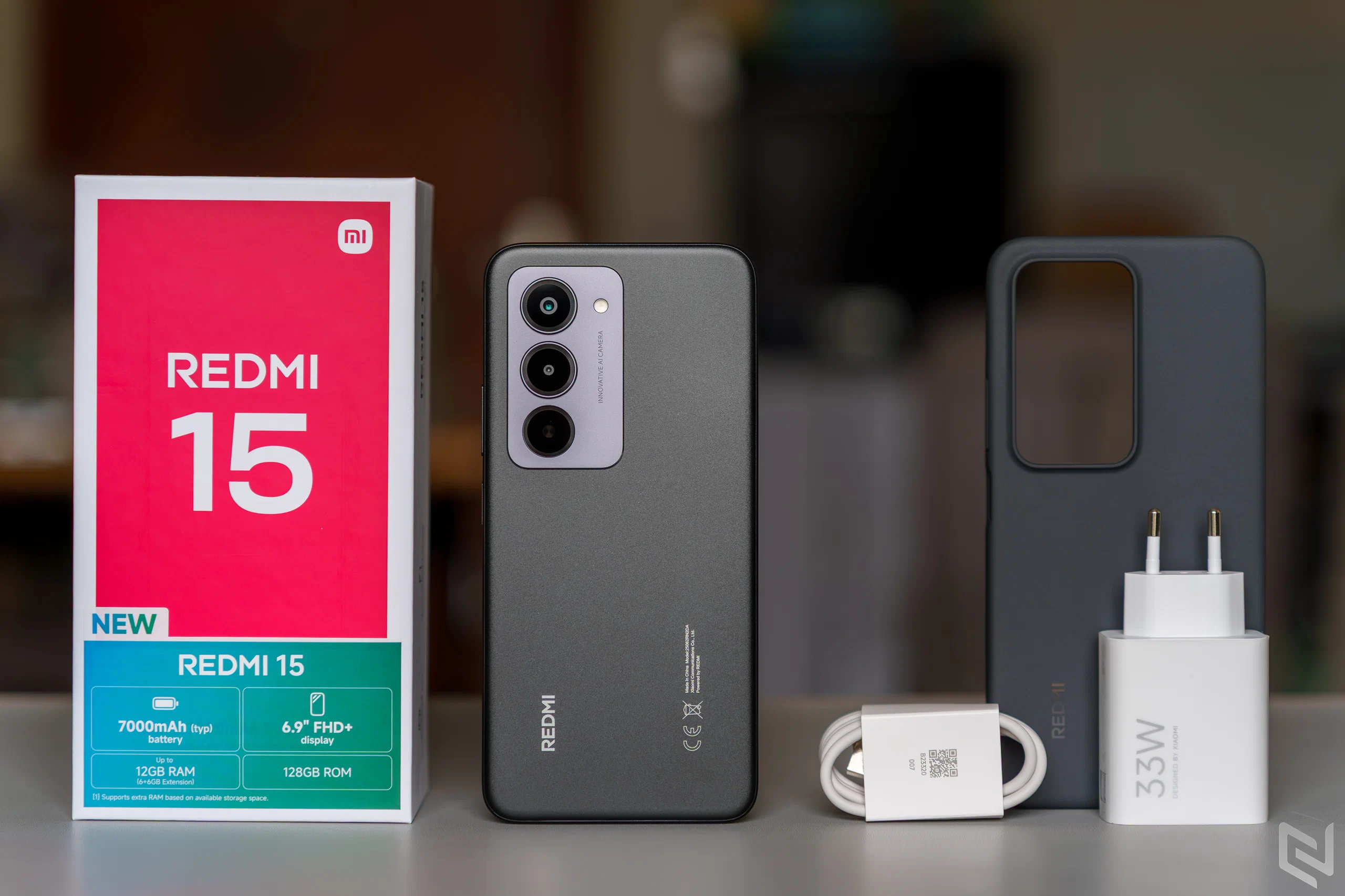 Đánh giá Redmi 15 - Pin “trâu” 7000mAh, màn hình 144Hz dẫn đầu phân khúc