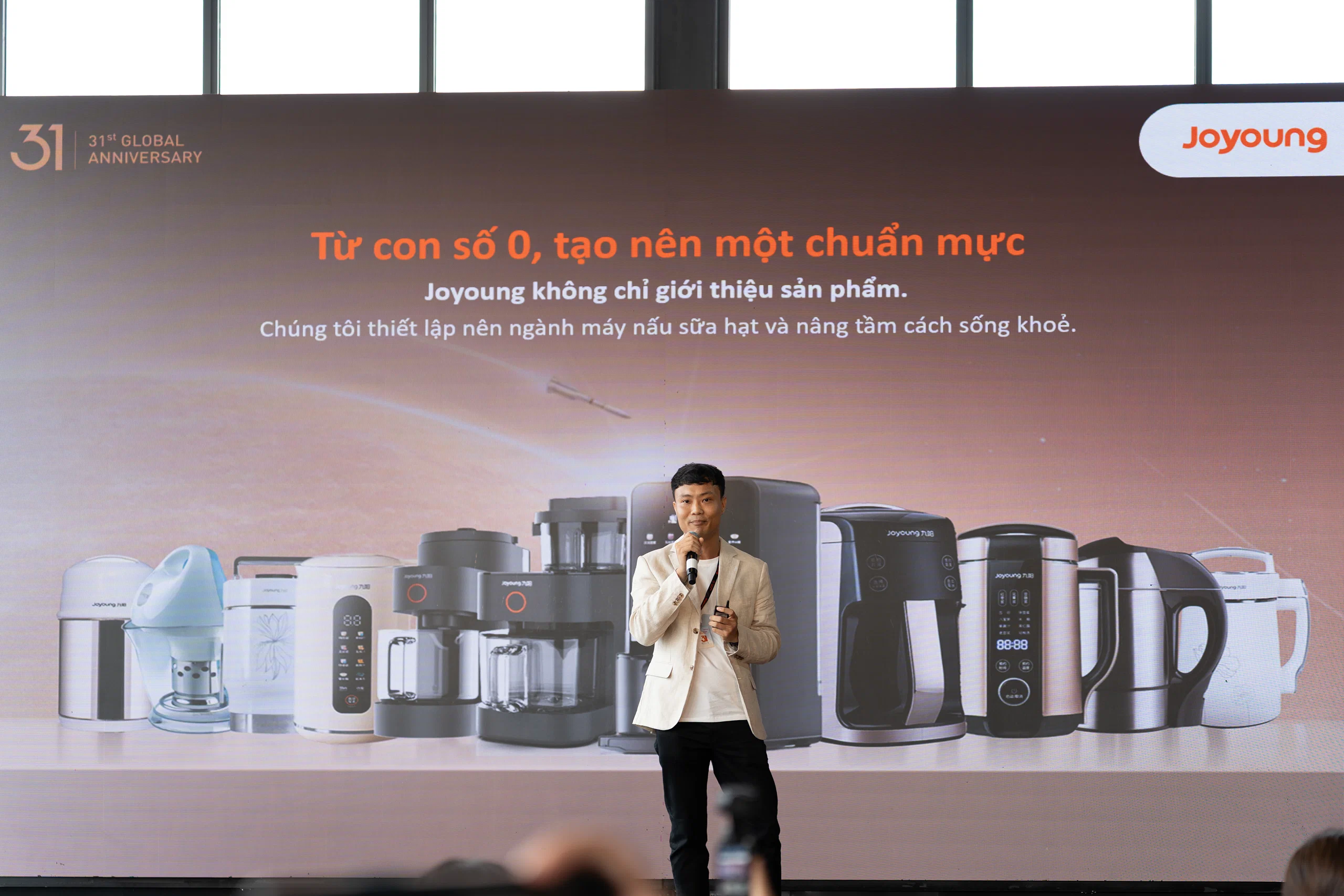Joyoung kỷ niệm 31 năm toàn cầu và 1 năm tại Việt Nam, Thu Nhi làm đại sứ xuất hiện cùng 2 sản phẩm mới đột phá
