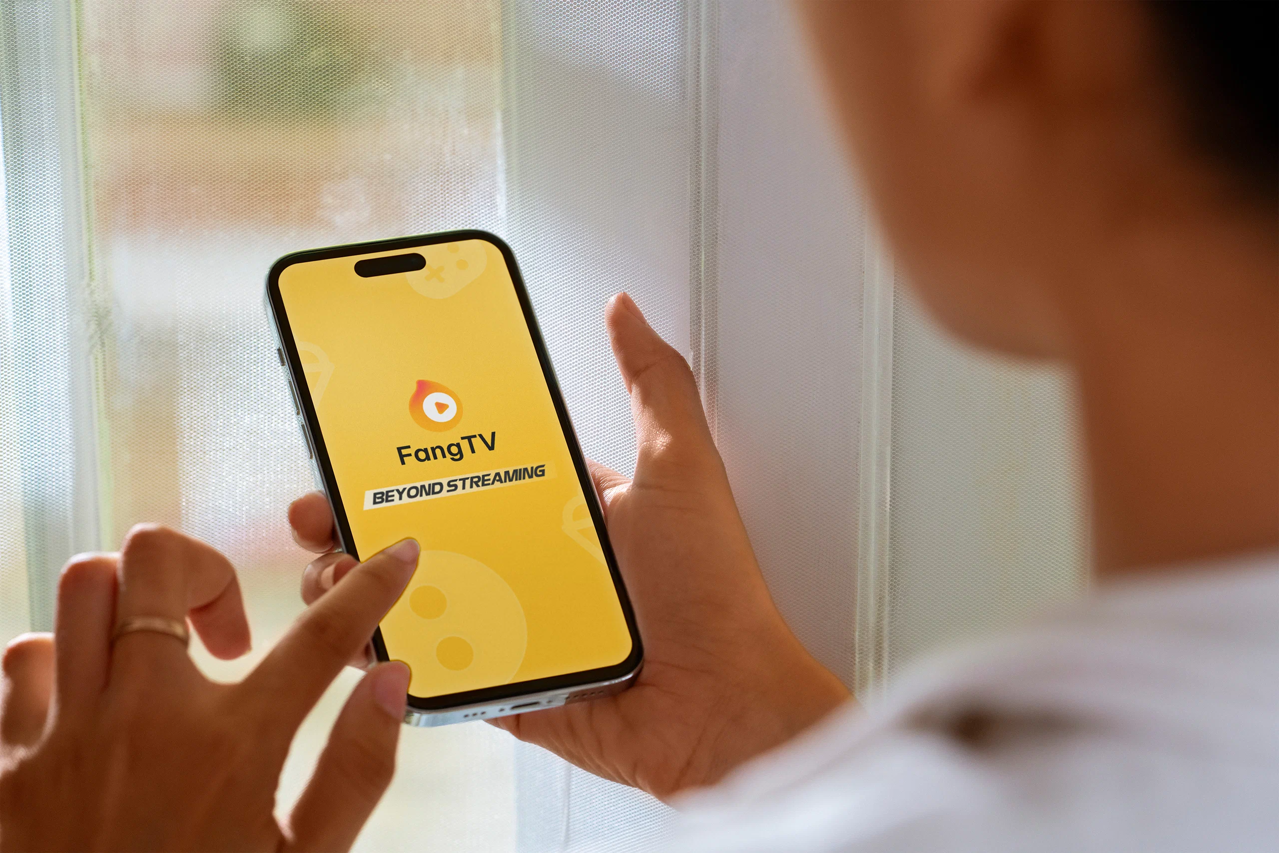 FPT ra mắt Internet 10Gbps đầu tiên tại Việt Nam, tích hợp XGS-PON và Wi-Fi 7